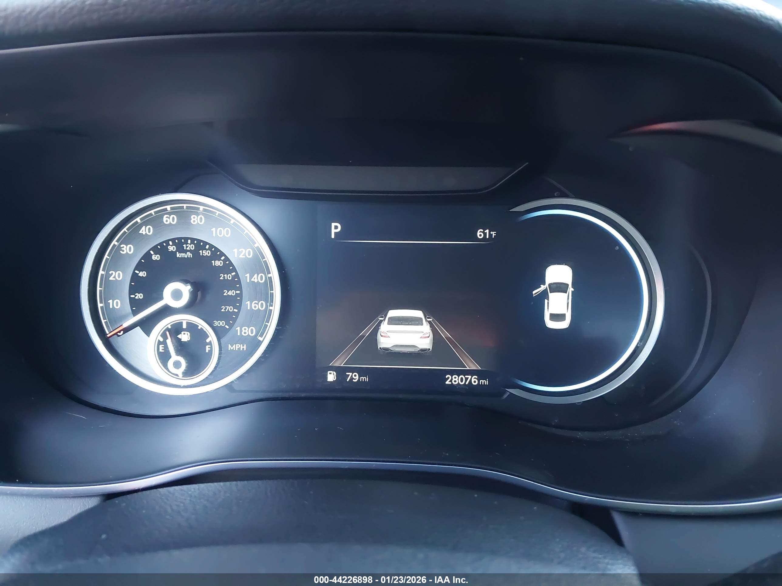 GENESIS G70 image 7