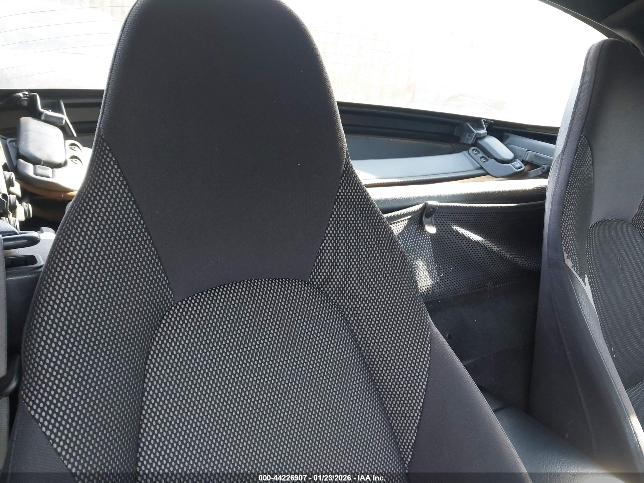 MAZDA MX-5 image 8