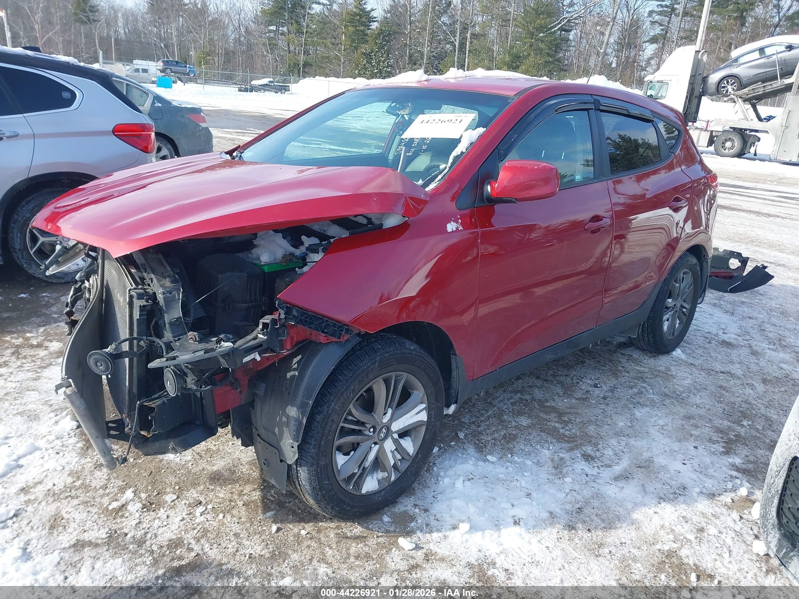 HYUNDAI TUCSON image 2