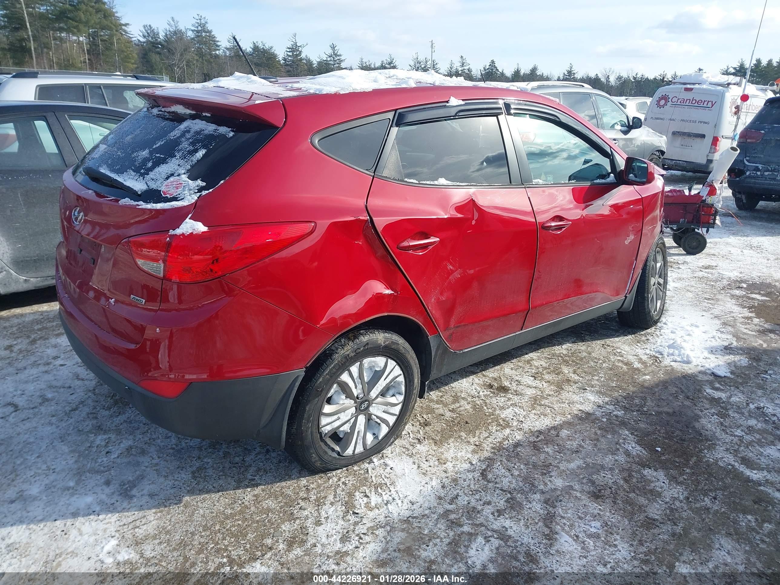 HYUNDAI TUCSON image 4