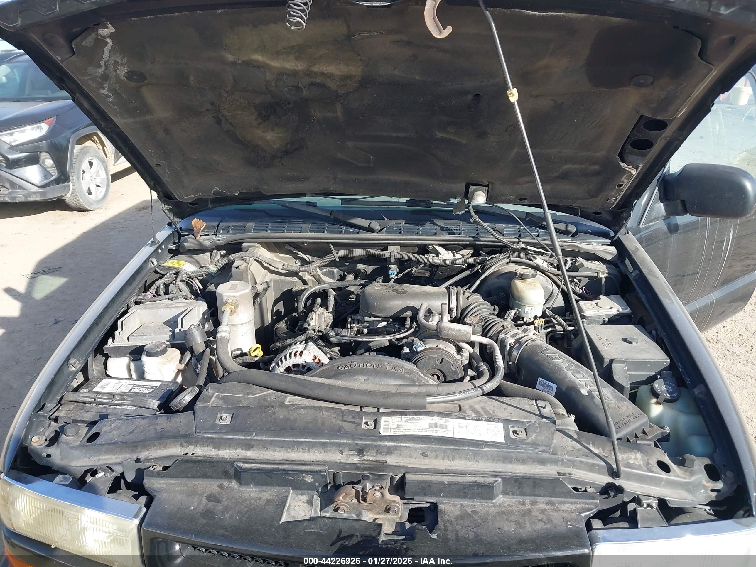 CHEVROLET BLAZER image 10