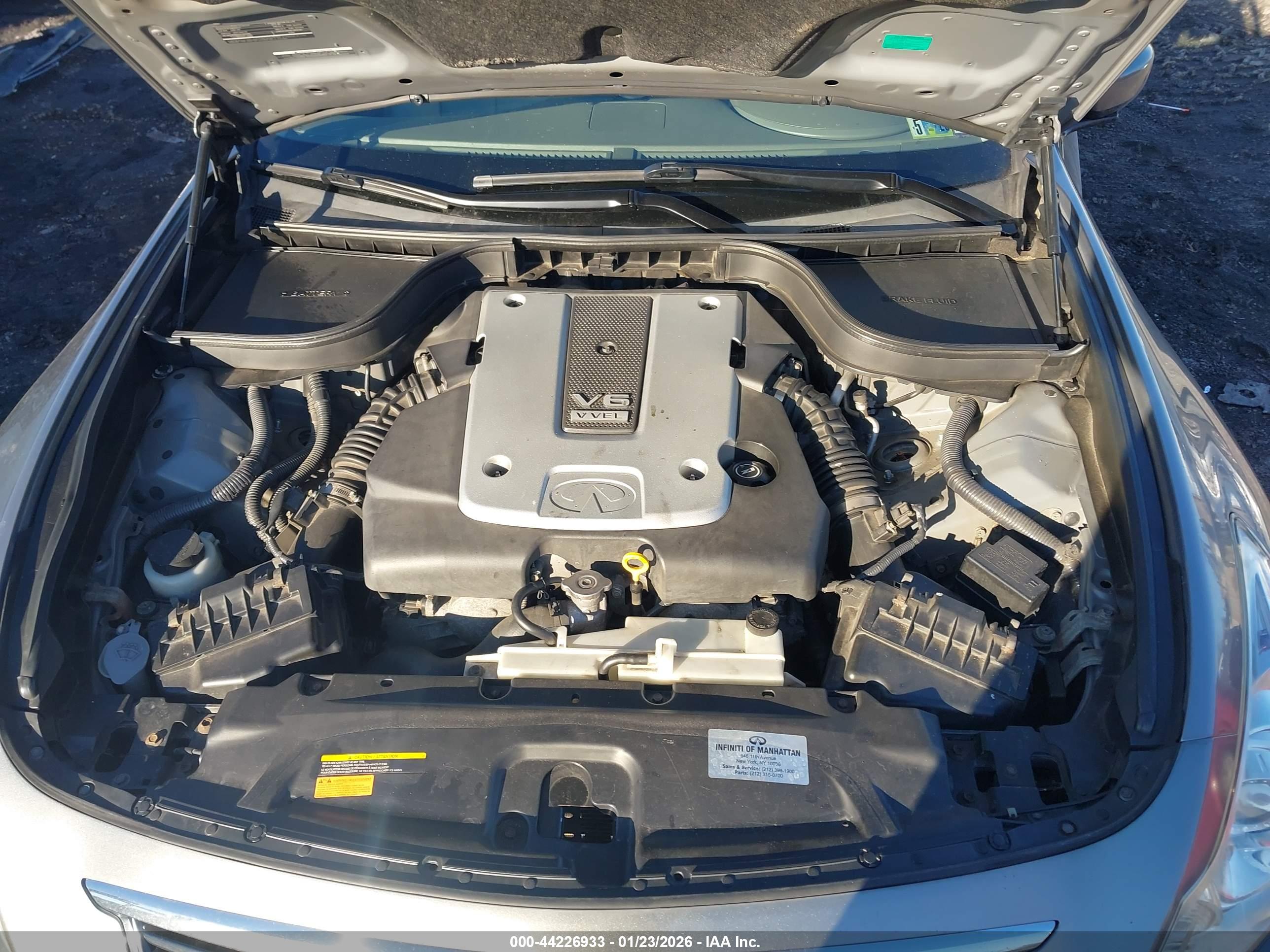 INFINITI G37X image 10