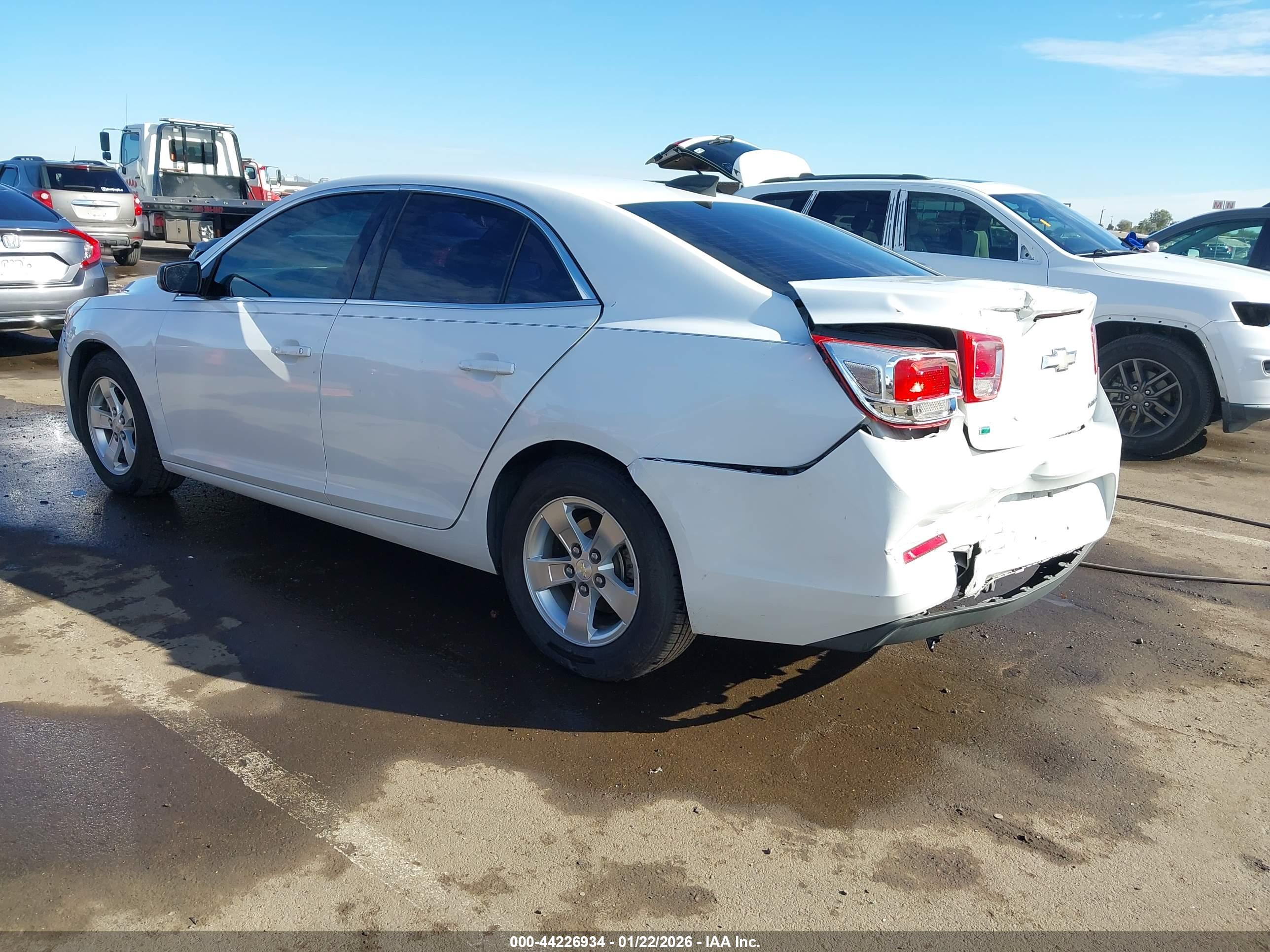 CHEVROLET MALIBU image 3