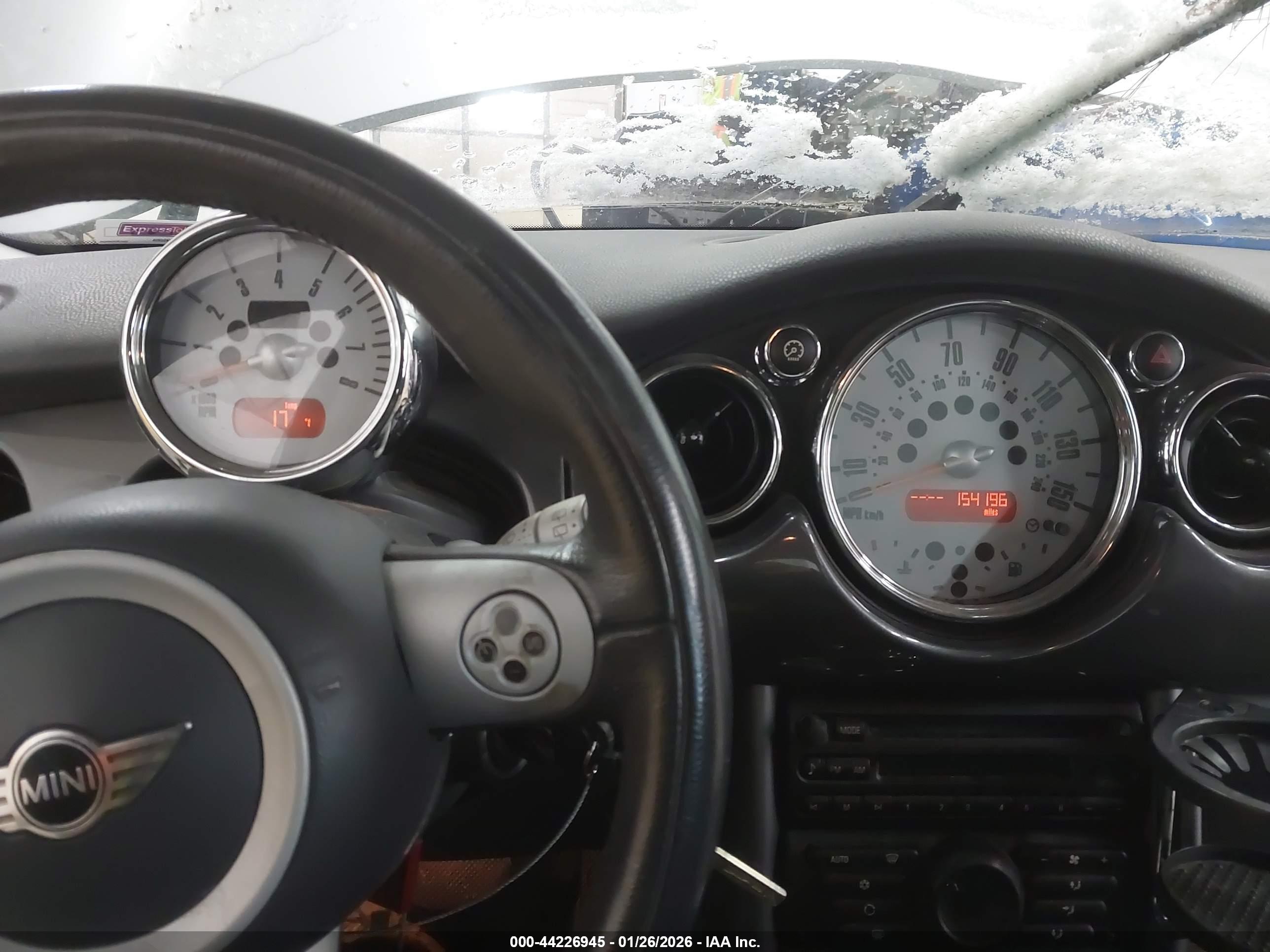 MINI COOPER image 7
