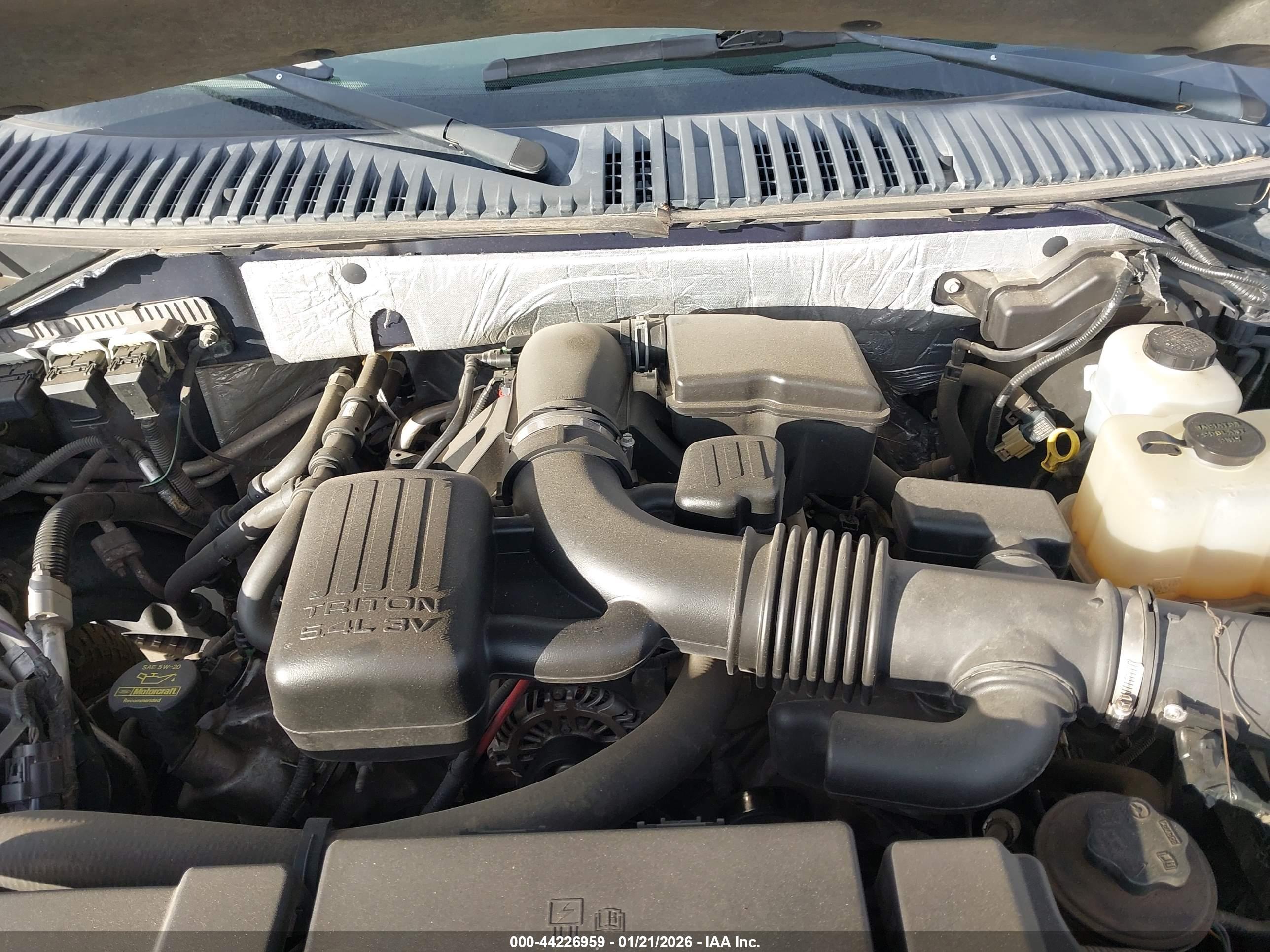 FORD EXPEDITION image 10
