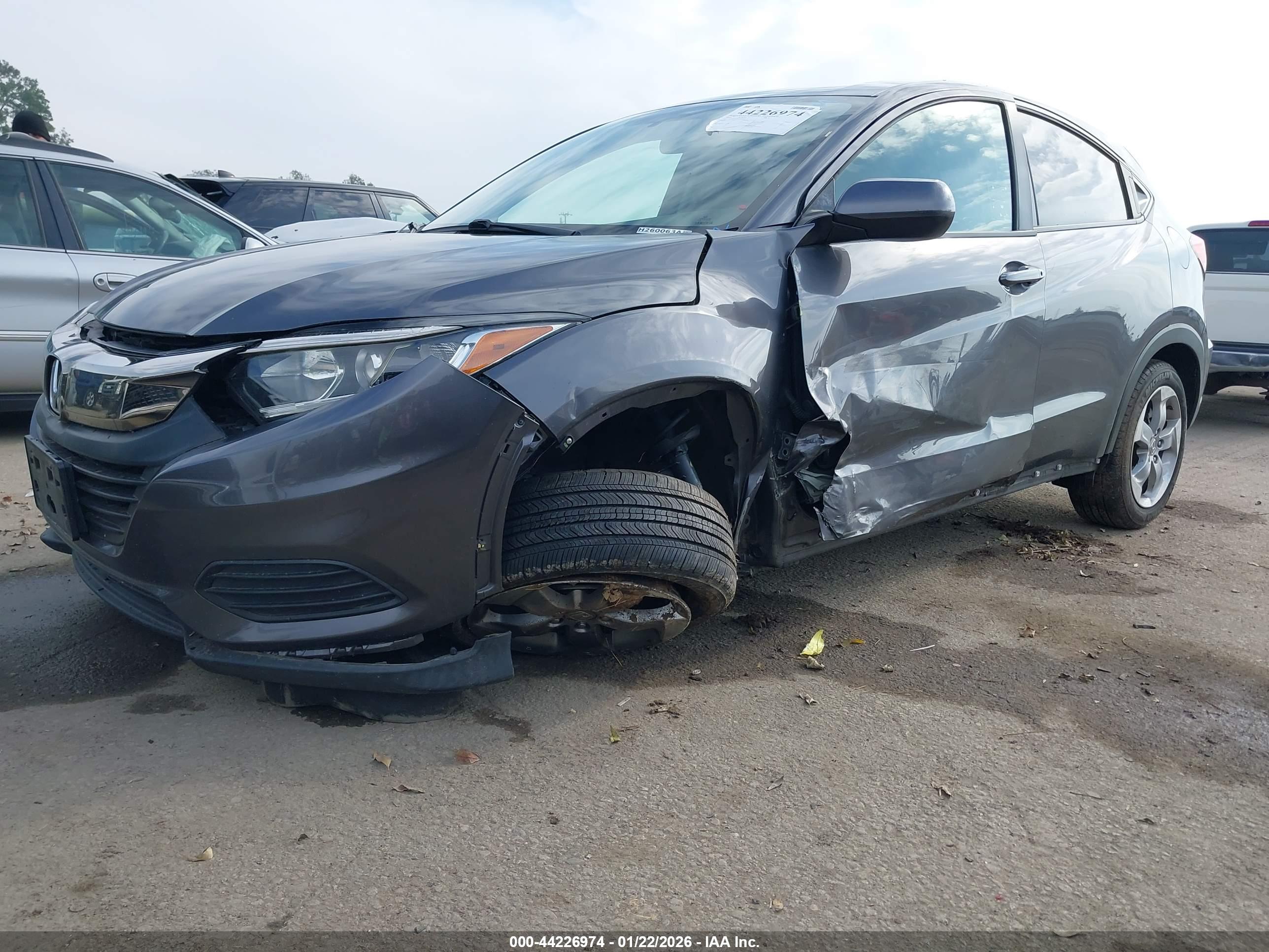 HONDA HR-V image 2