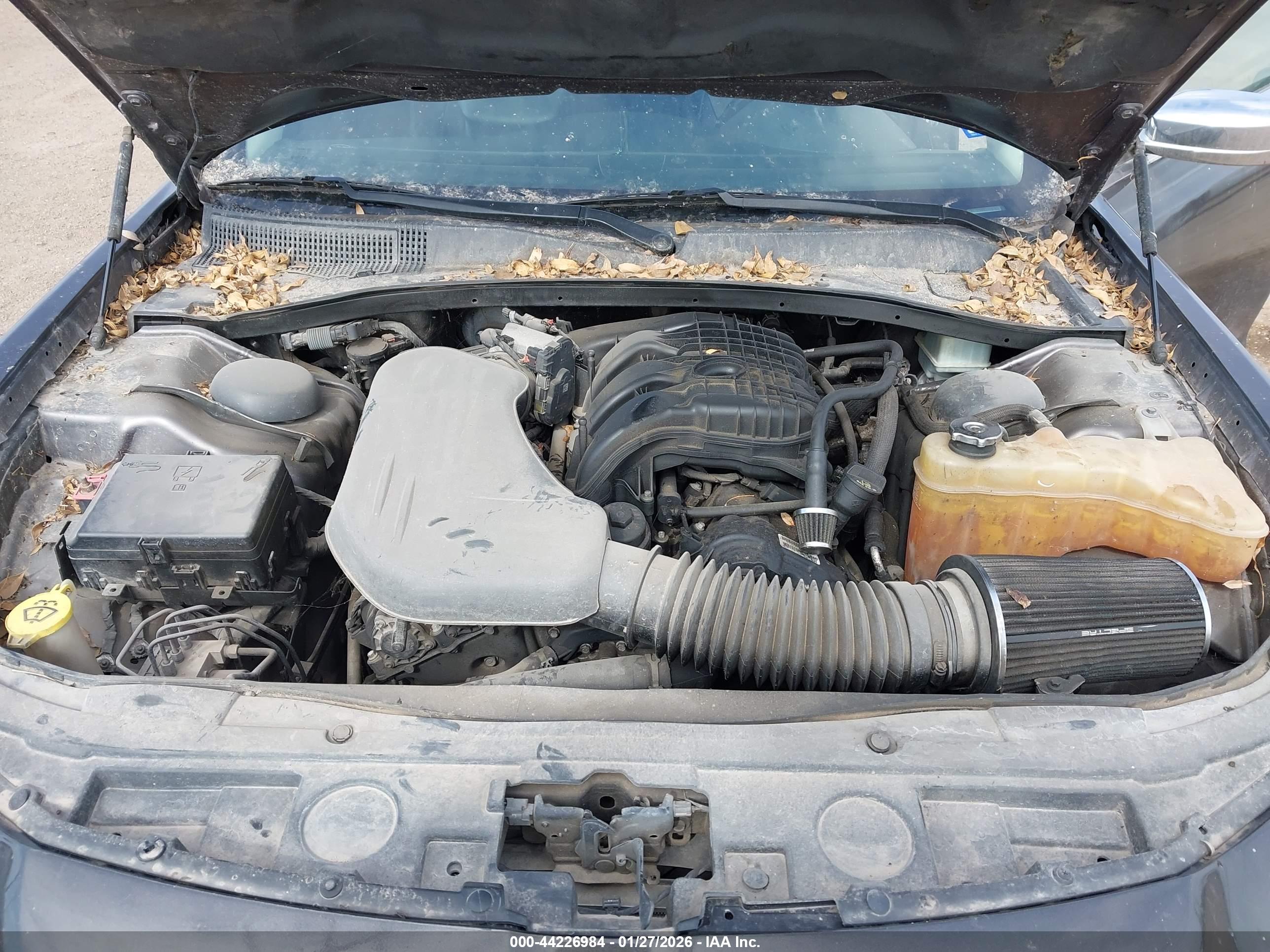 CHRYSLER 300 image 10