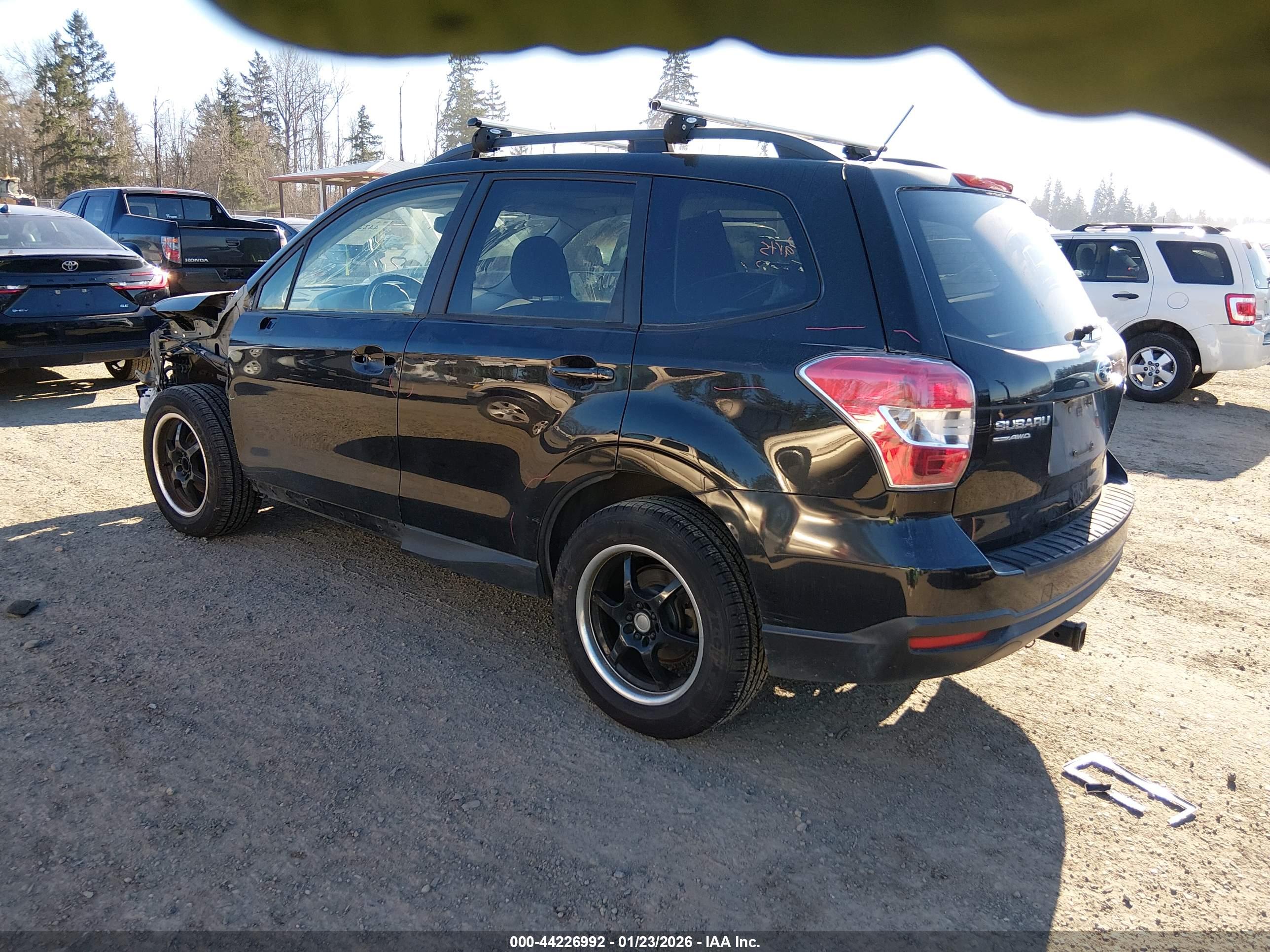 SUBARU FORESTER image 3