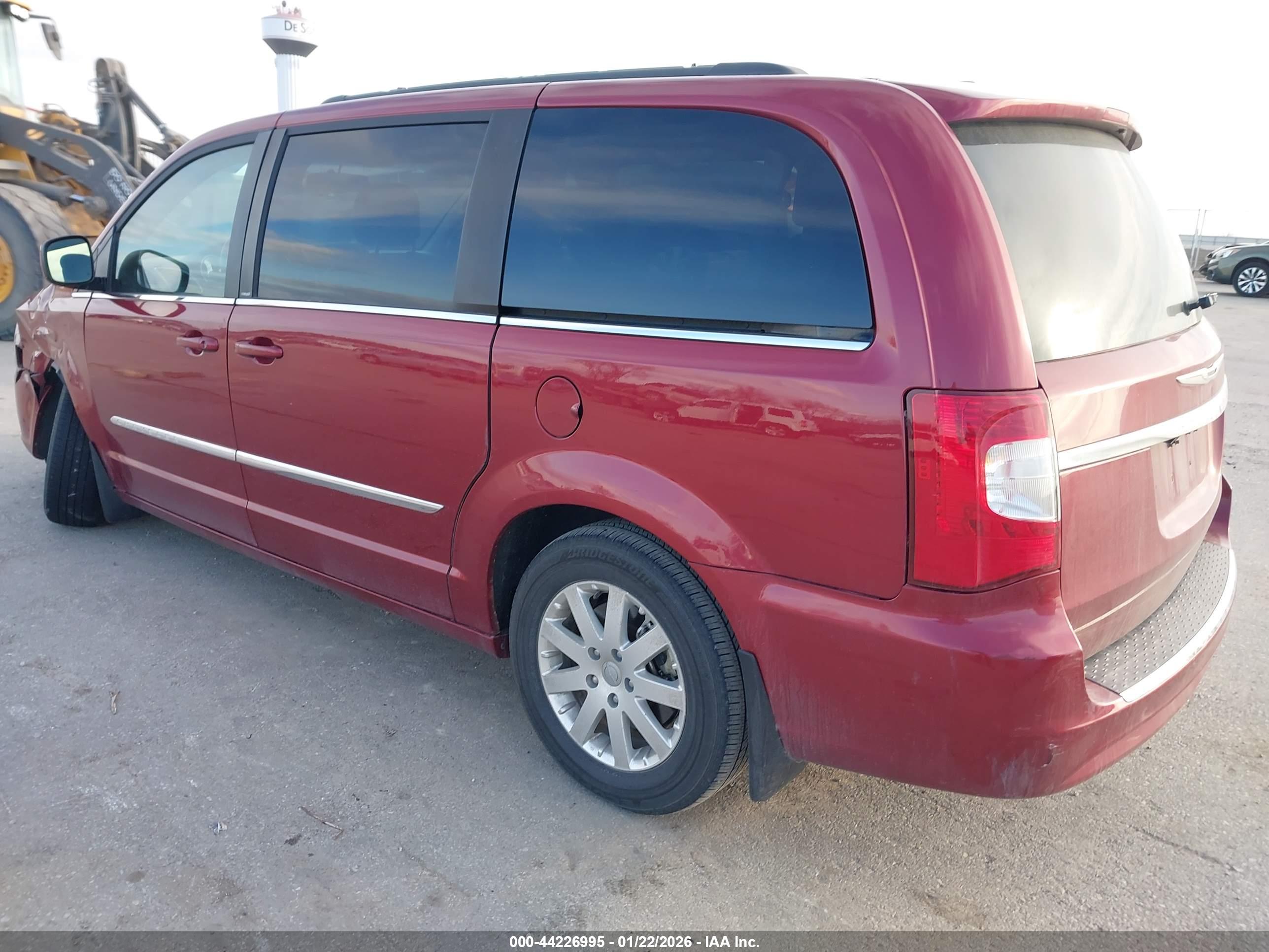 CHRYSLER TOWN image 3