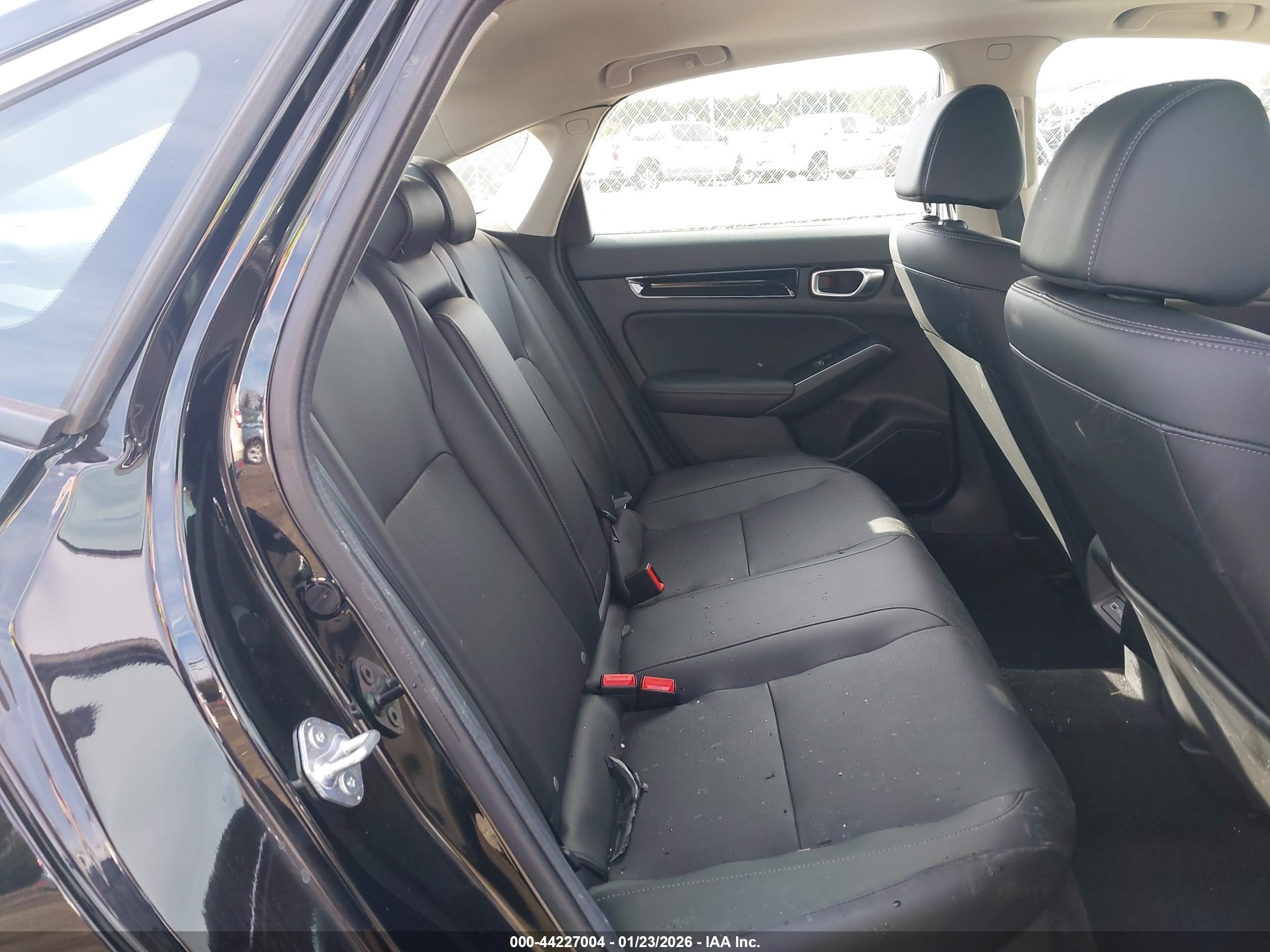HONDA CIVIC image 8