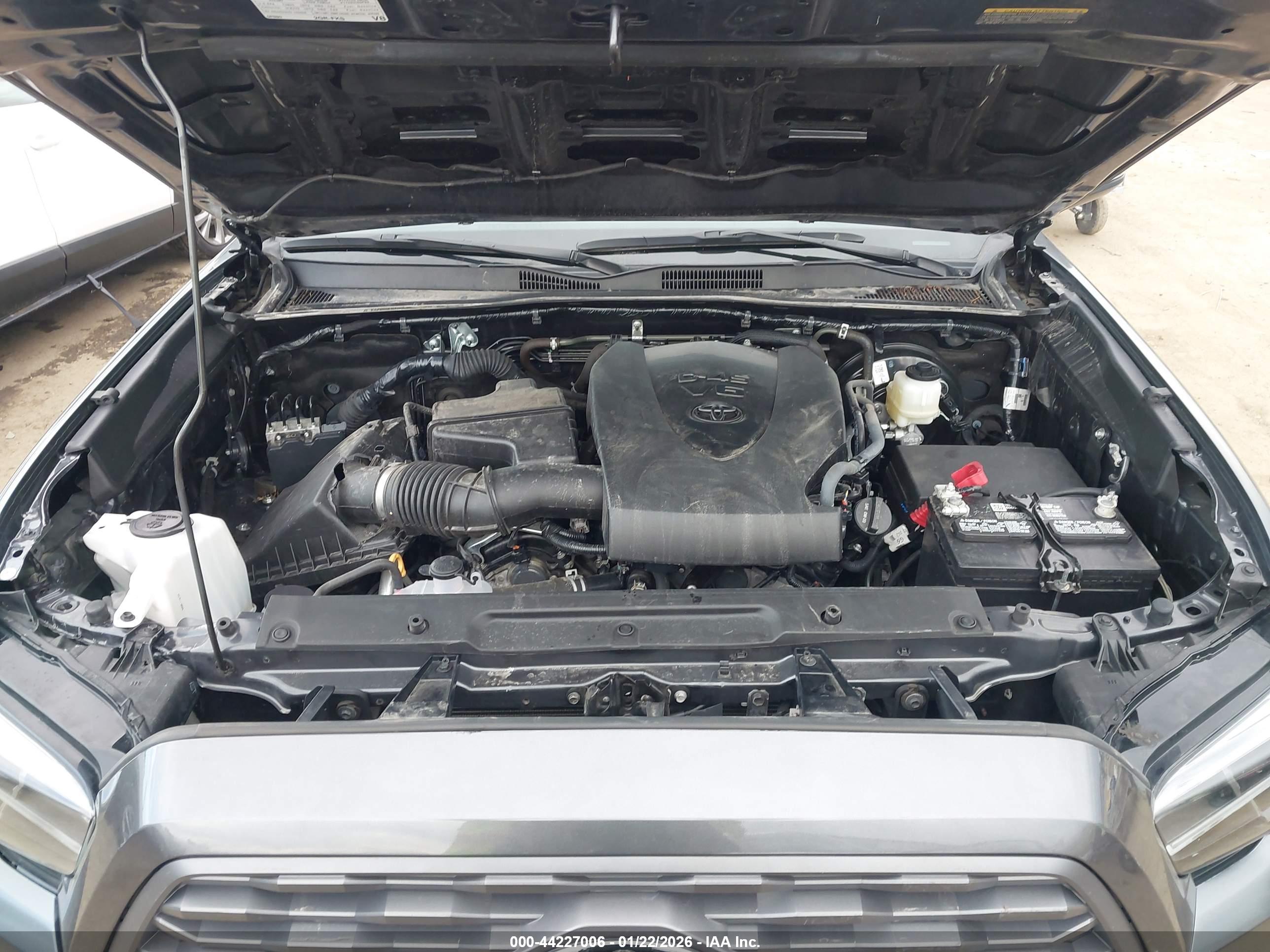 TOYOTA TACOMA image 10