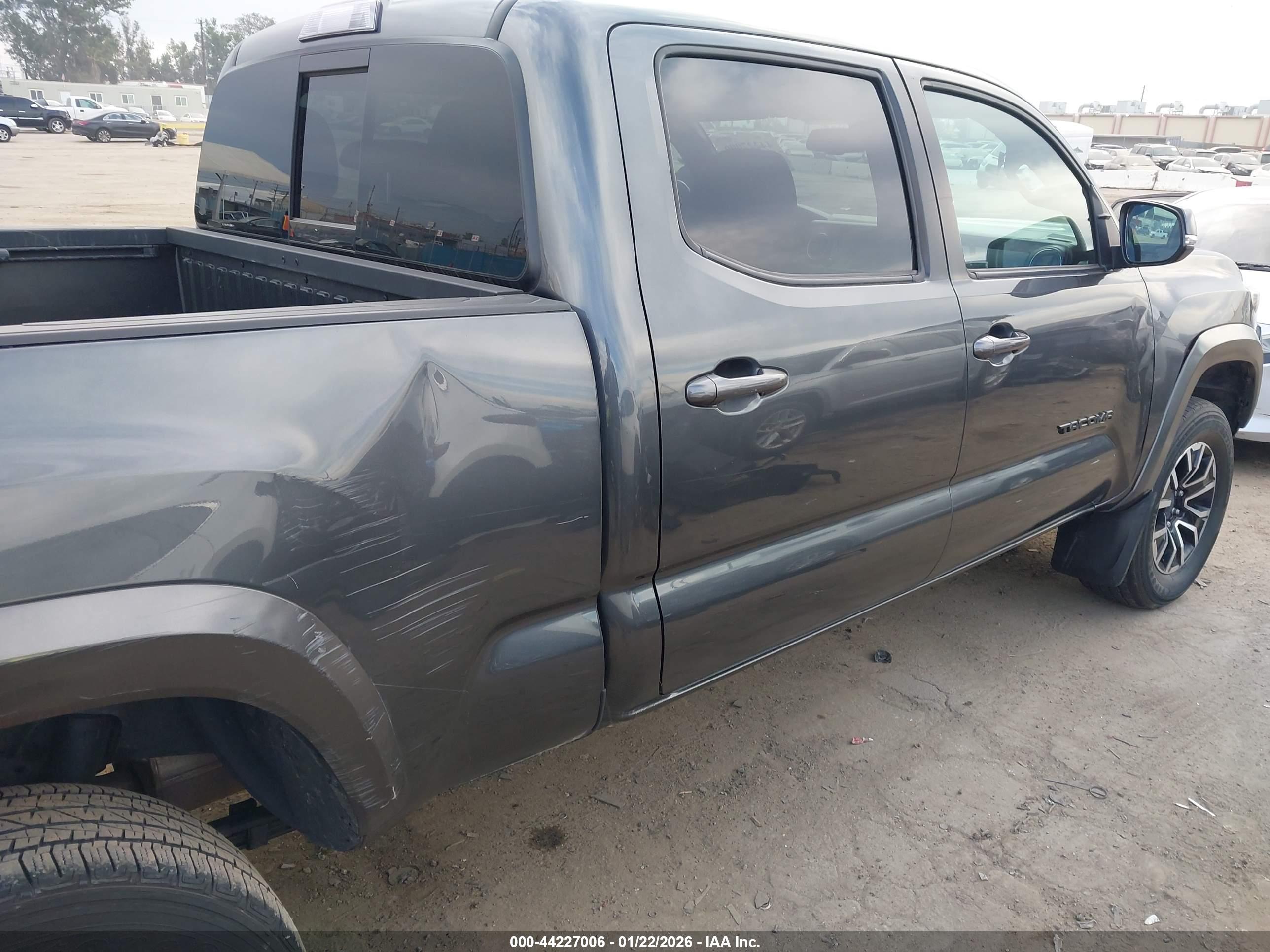 TOYOTA TACOMA image 6