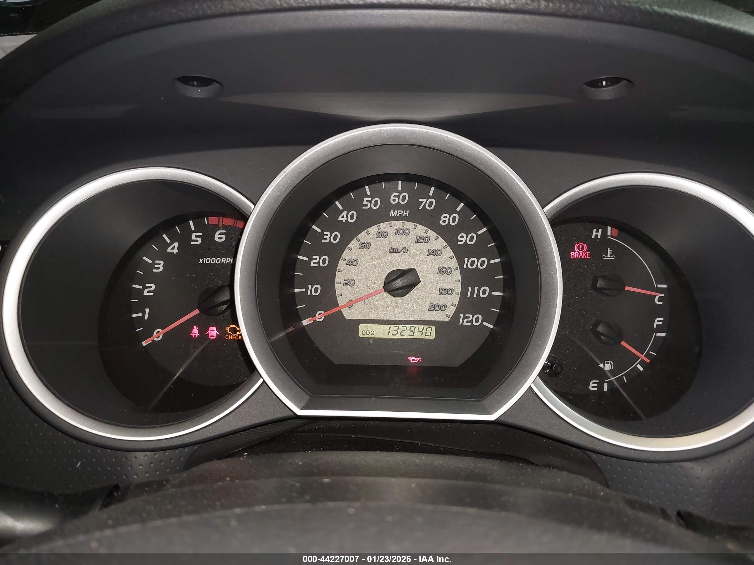 TOYOTA TACOMA image 7