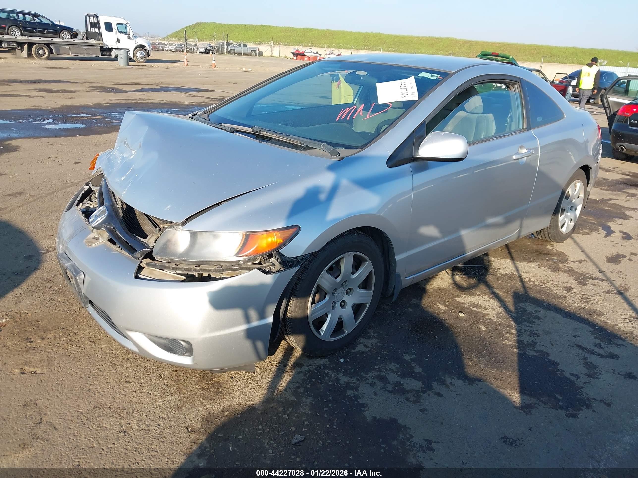 HONDA CIVIC image 2