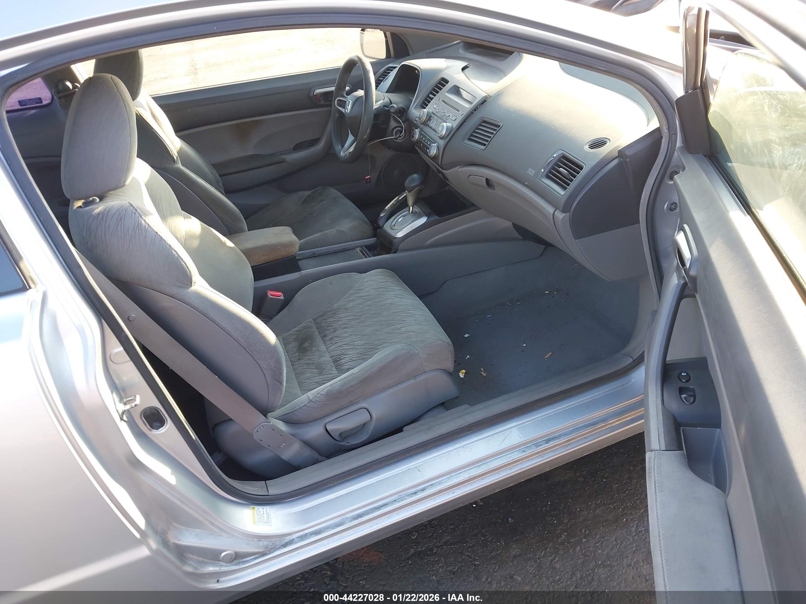 HONDA CIVIC image 5