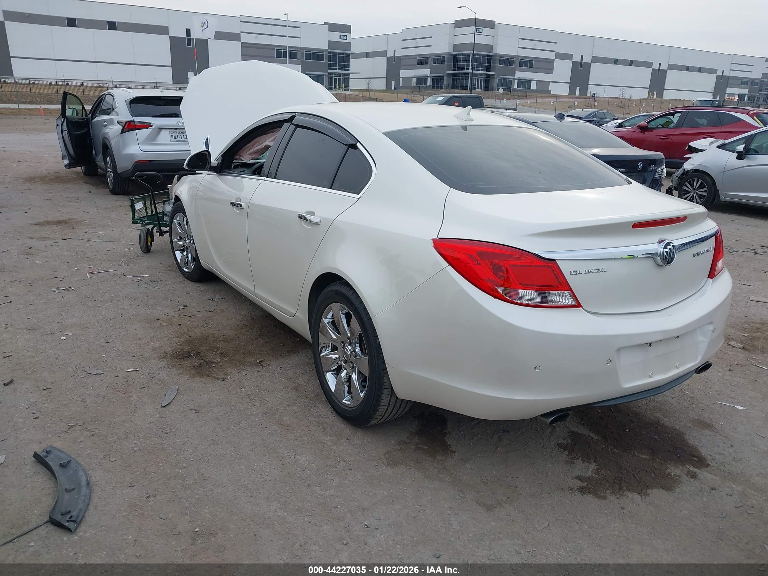 BUICK REGAL image 3
