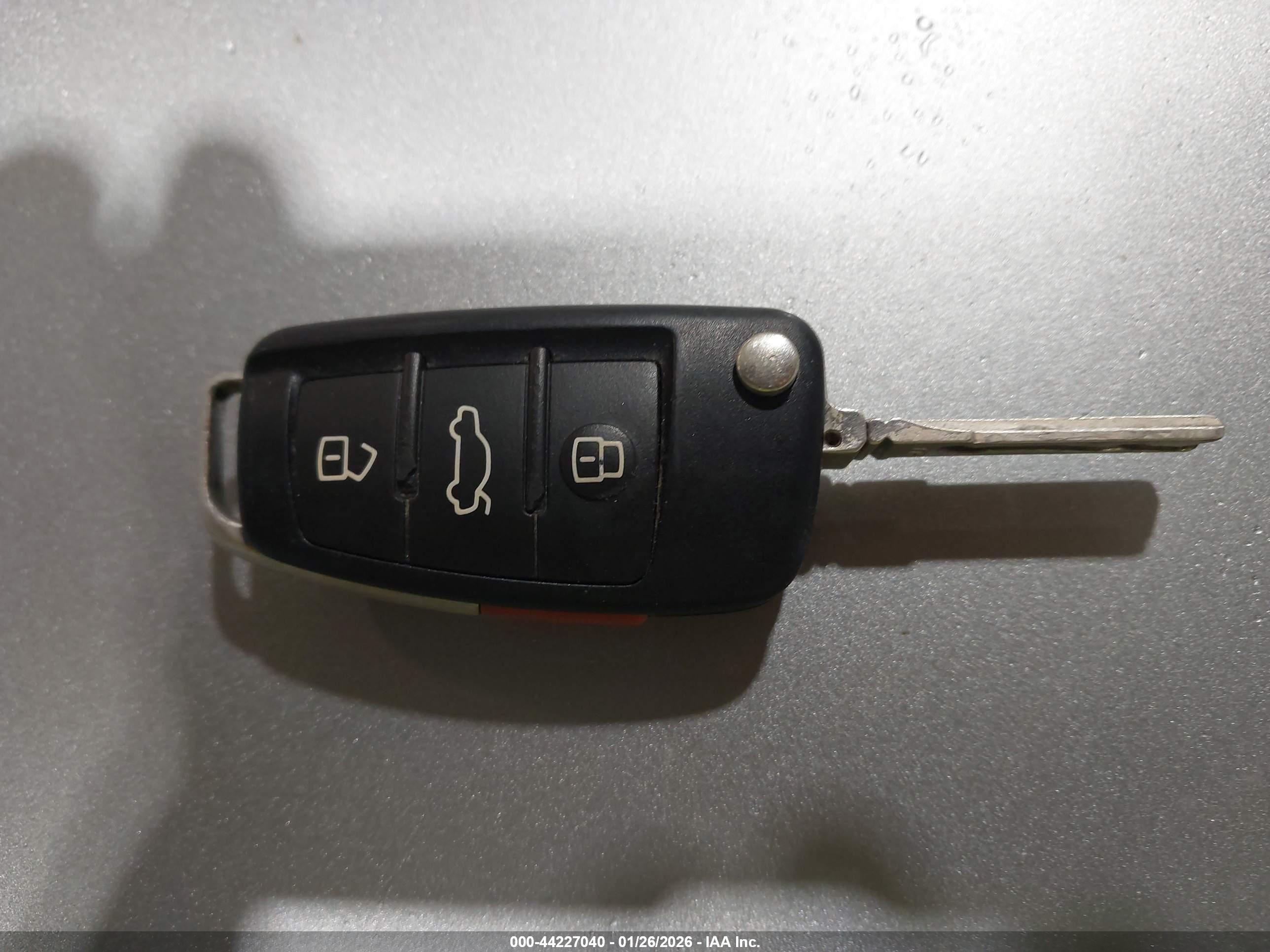AUDI A6 image 11