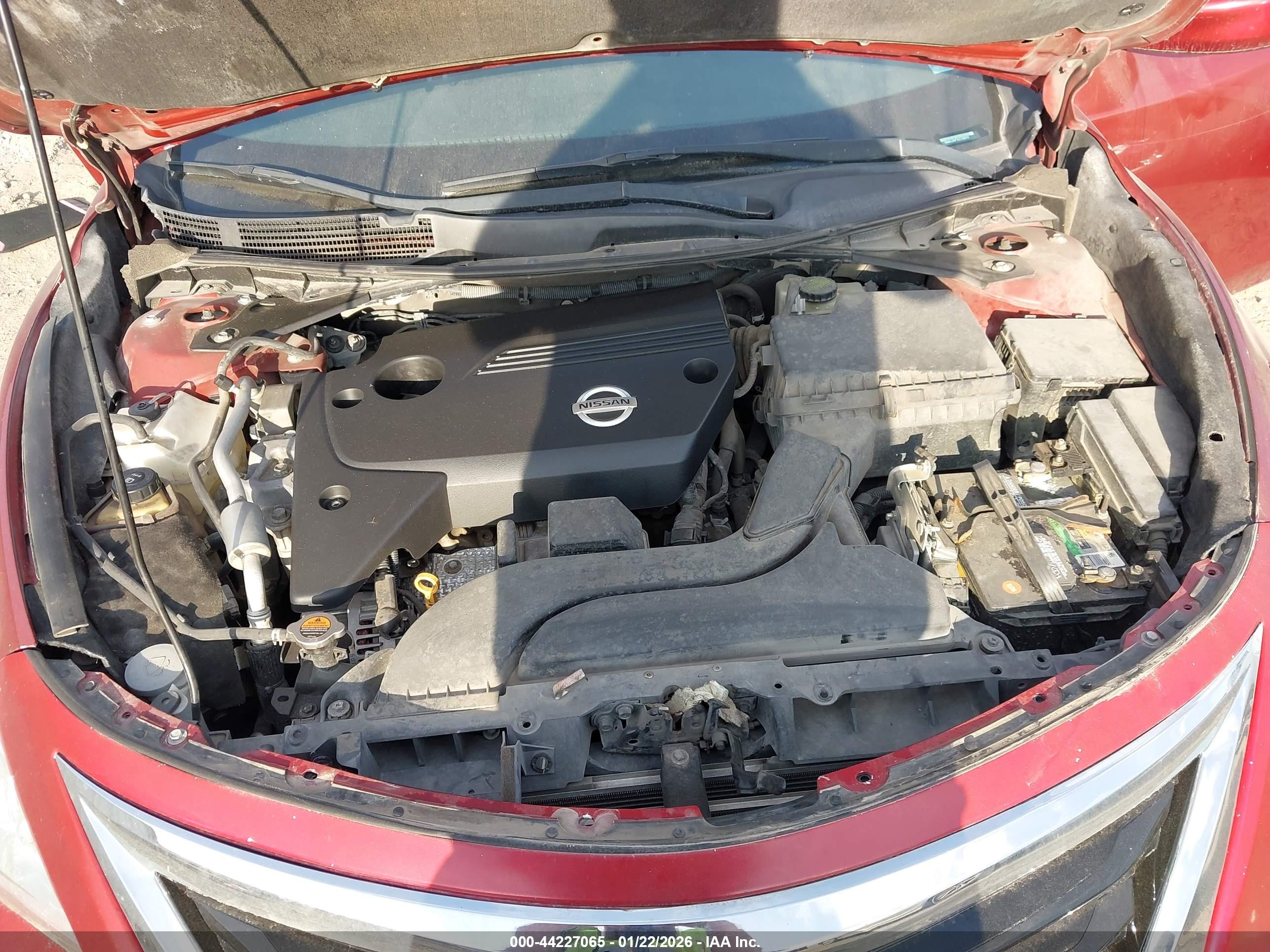 NISSAN ALTIMA image 10