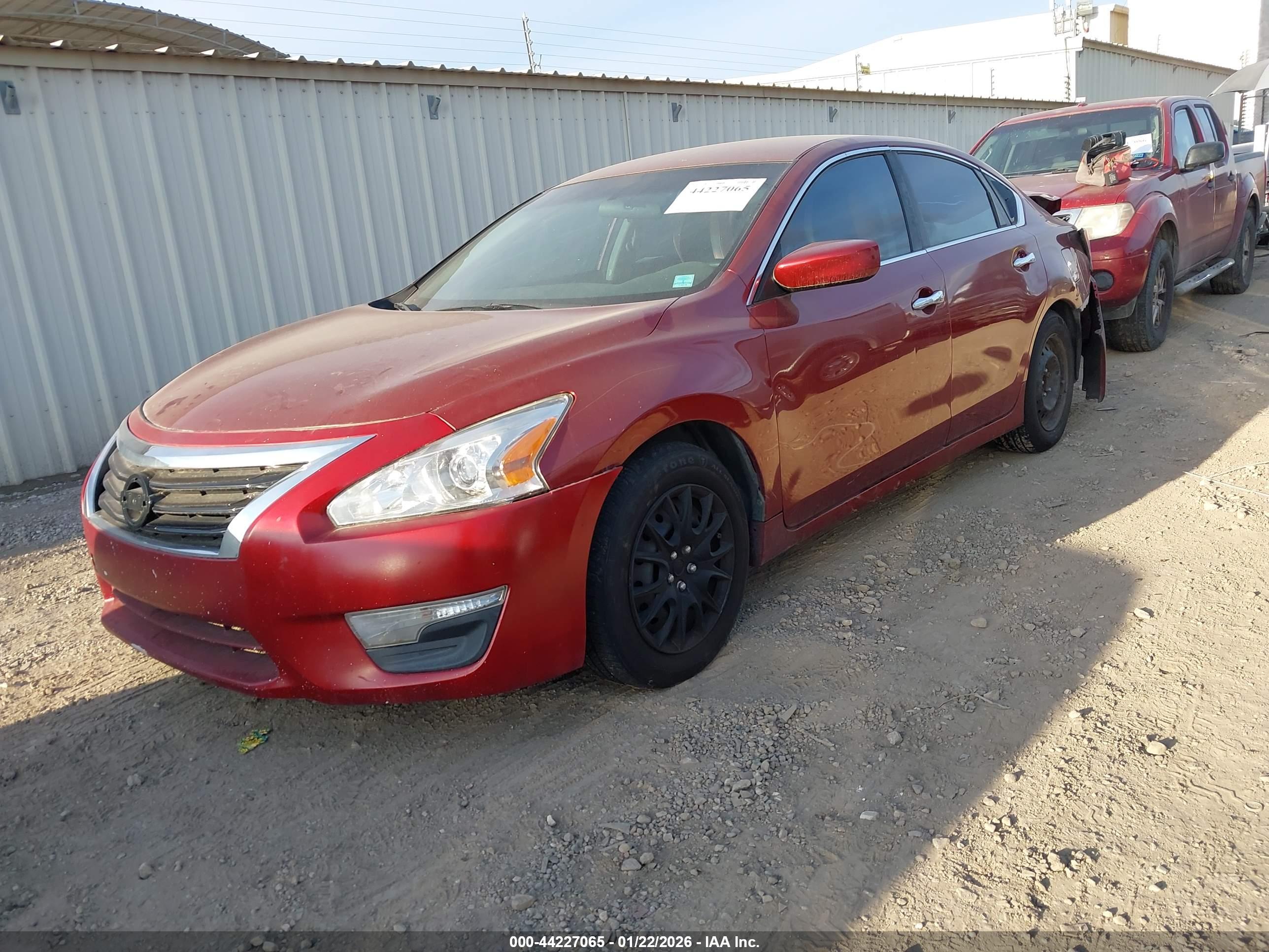 NISSAN ALTIMA image 2