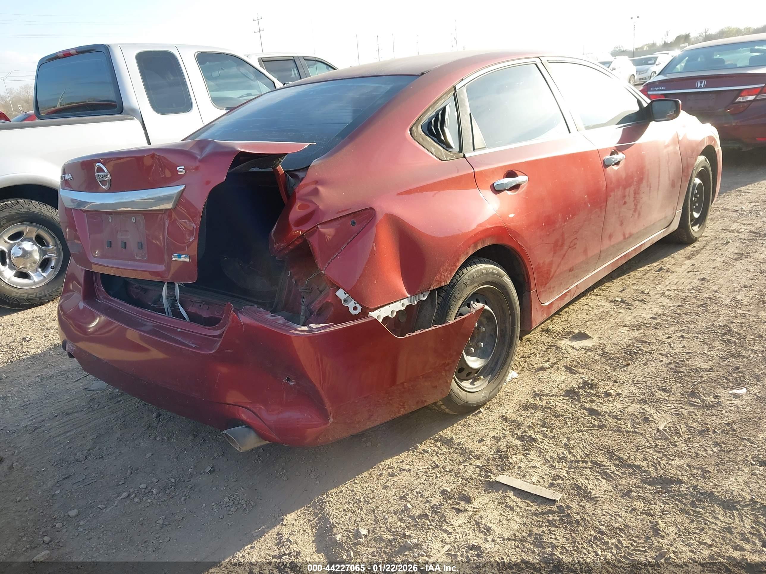 NISSAN ALTIMA image 4