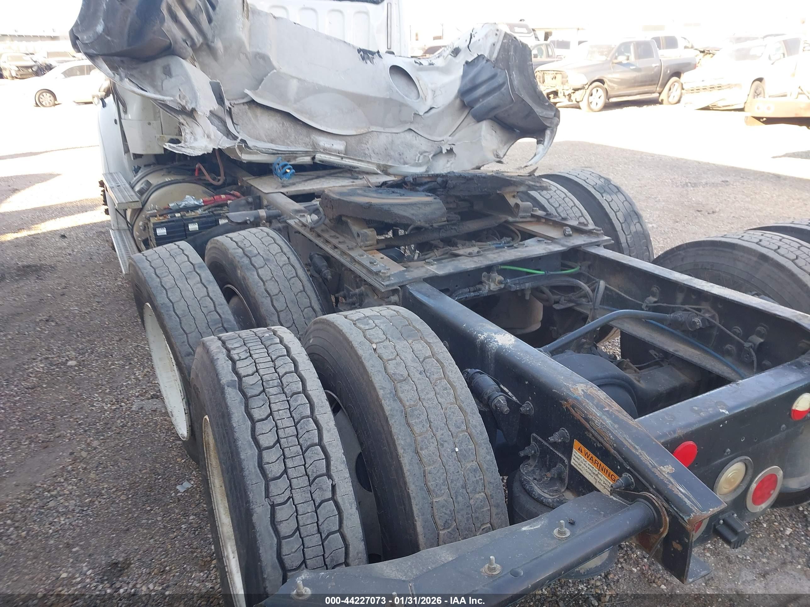 FREIGHTLINER M2 image 7