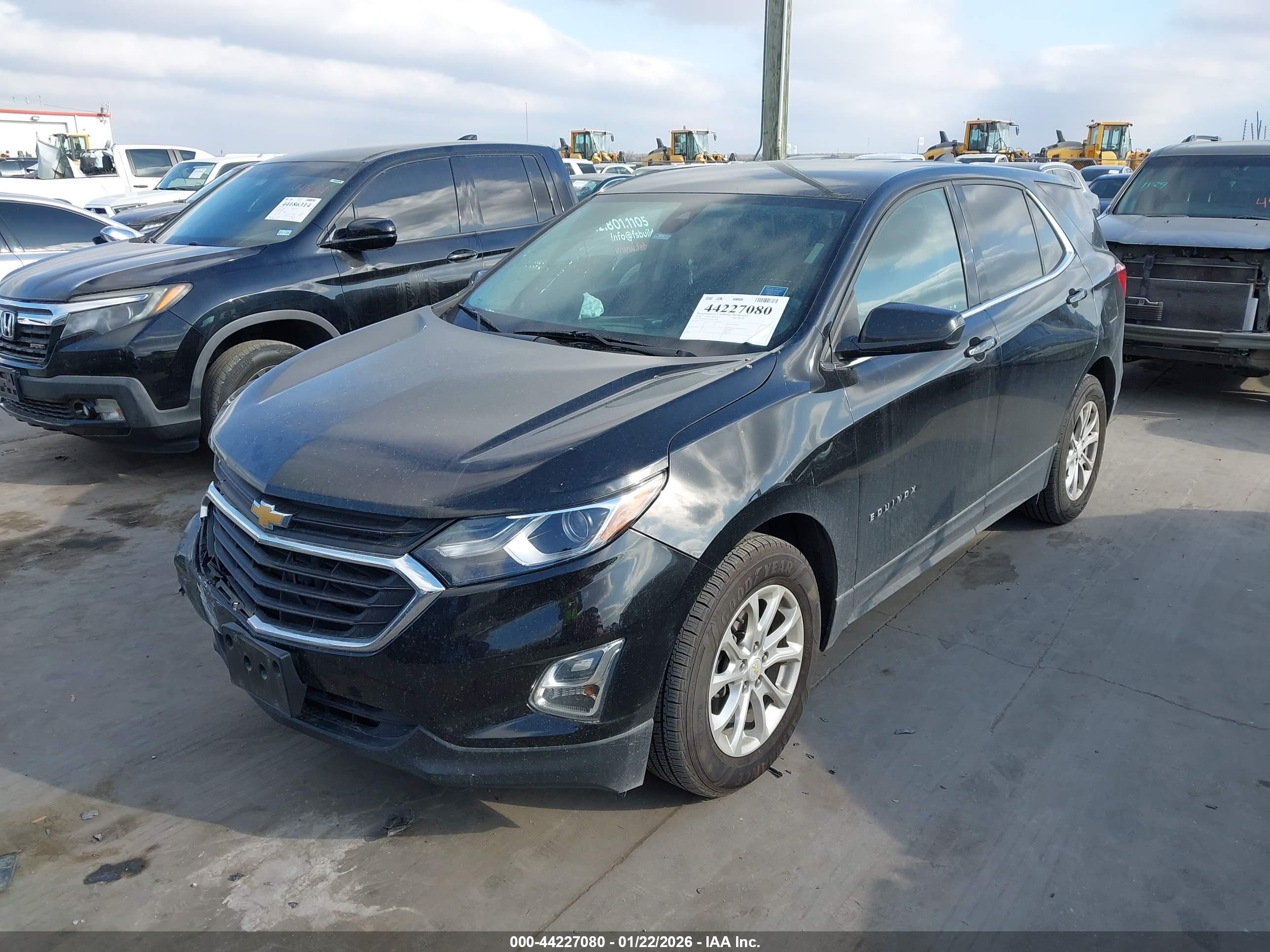 CHEVROLET EQUINOX image 2