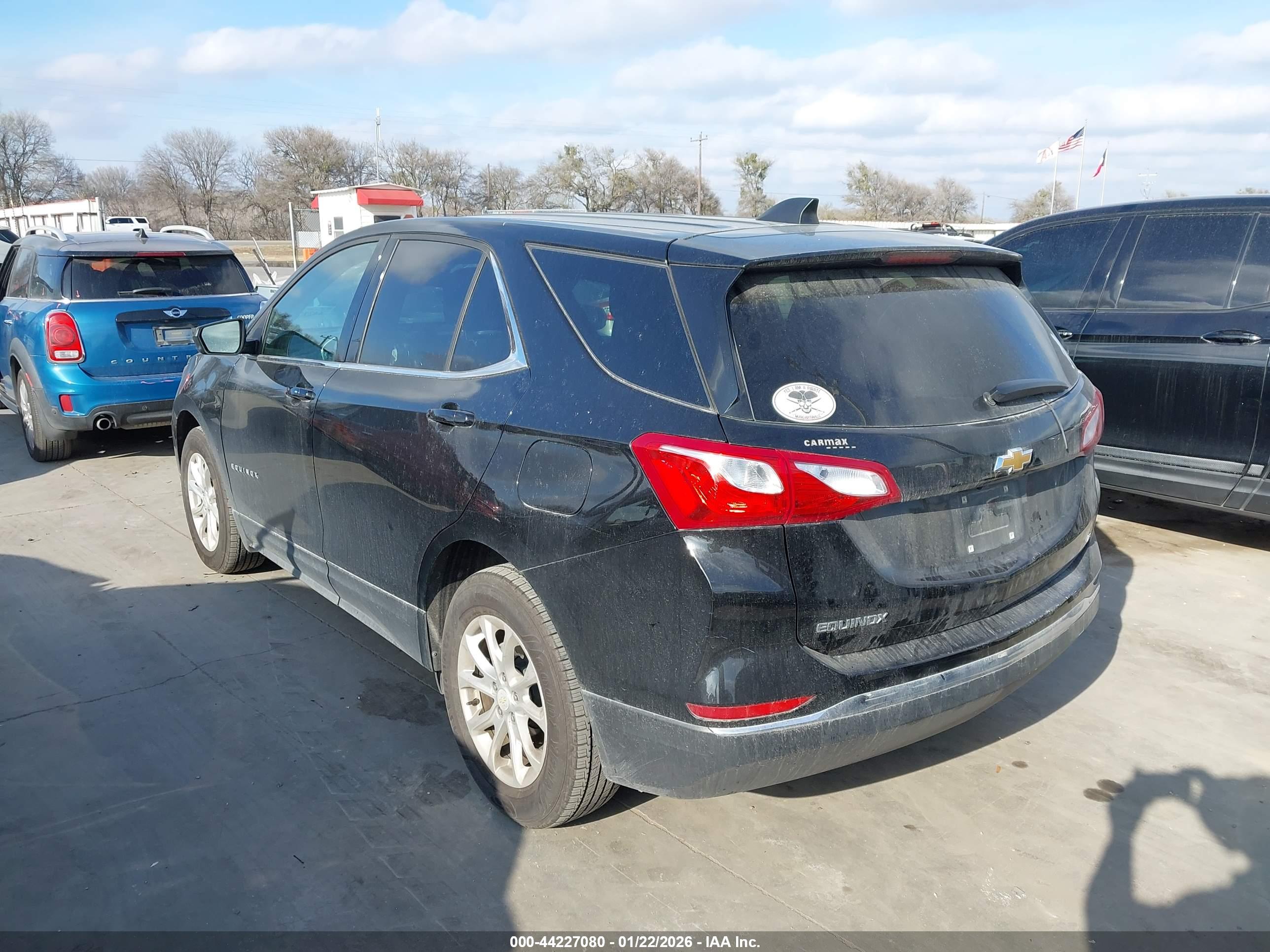 CHEVROLET EQUINOX image 3