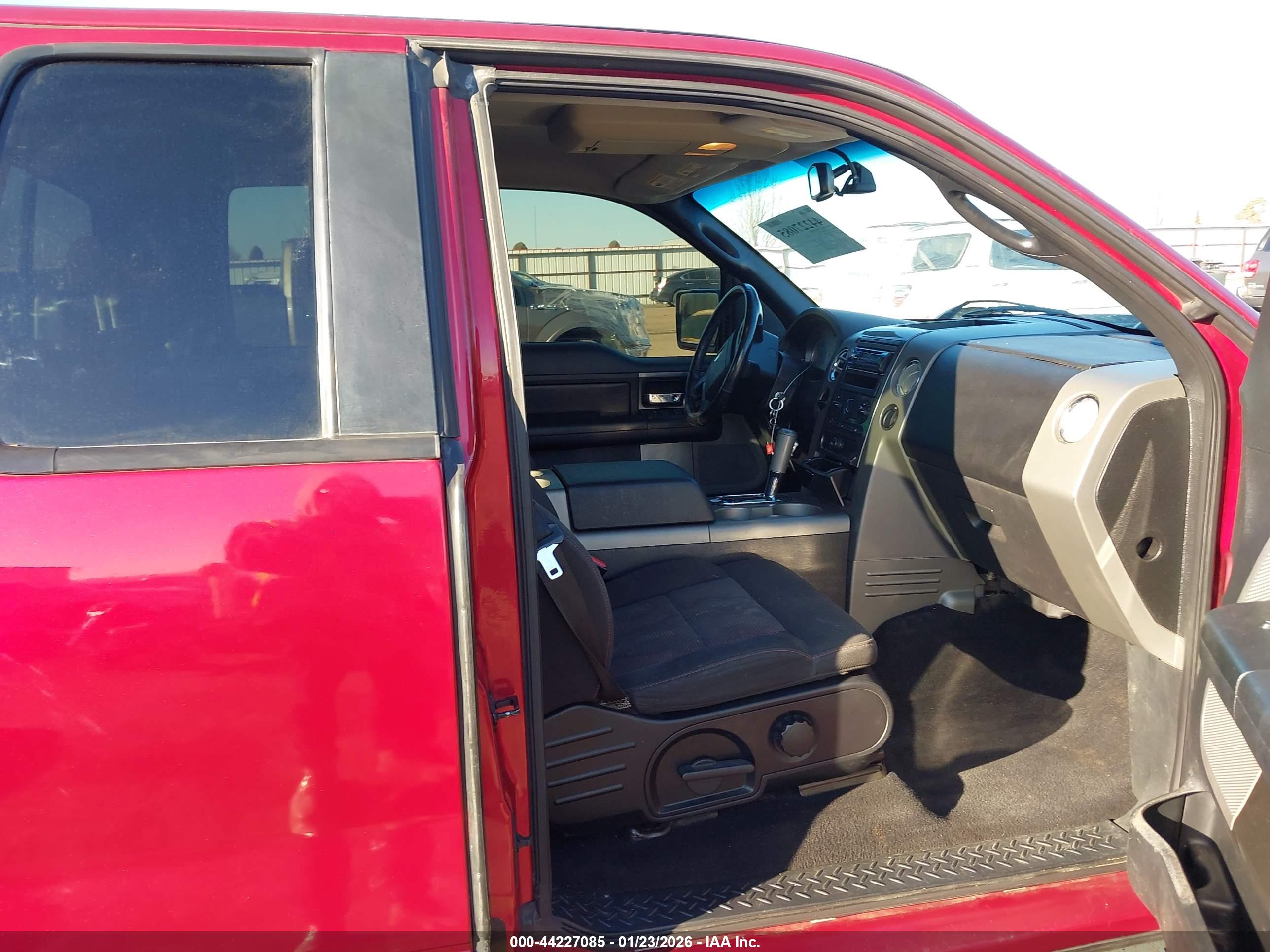 FORD F-150 image 5