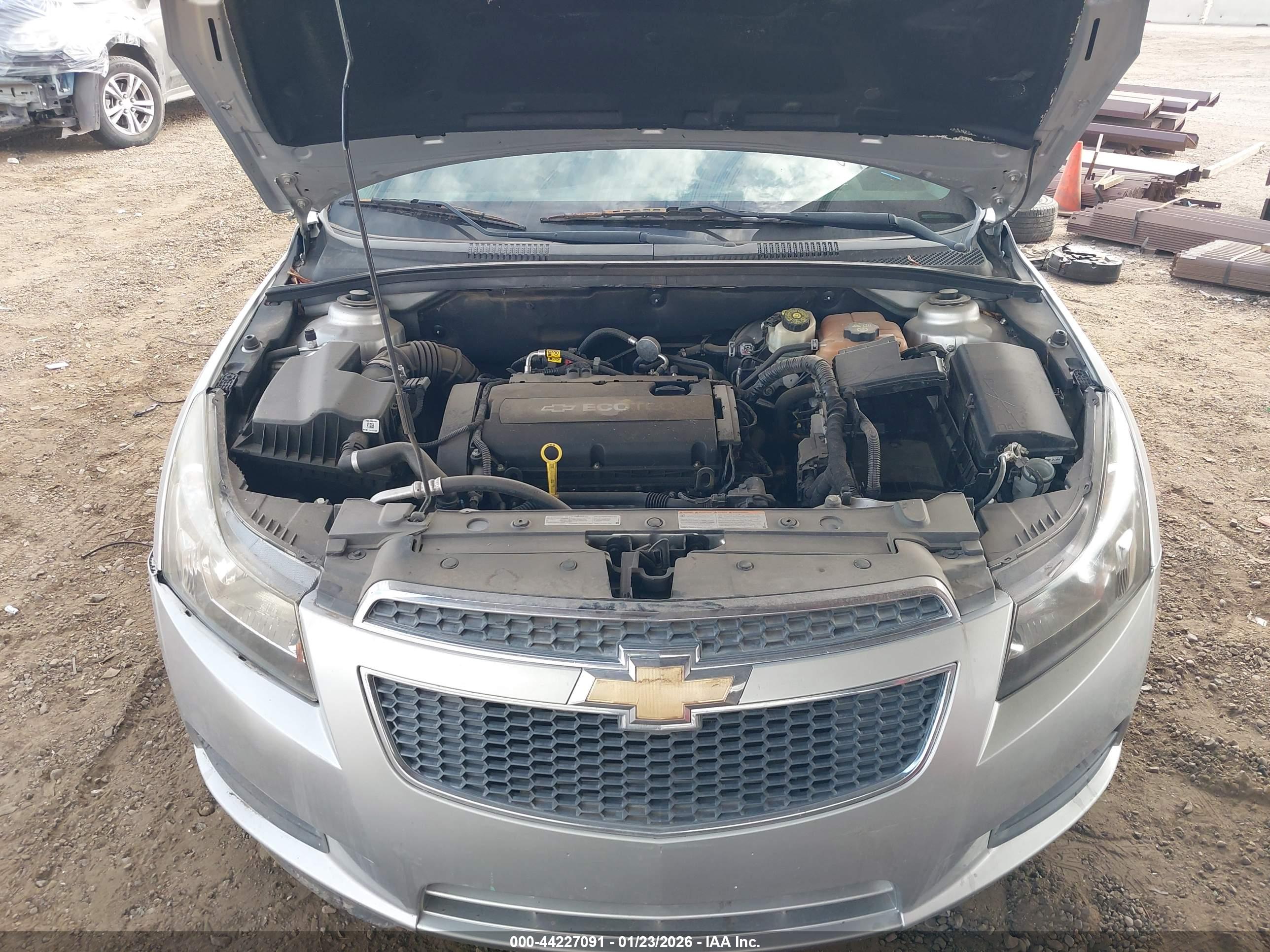 CHEVROLET CRUZE image 10