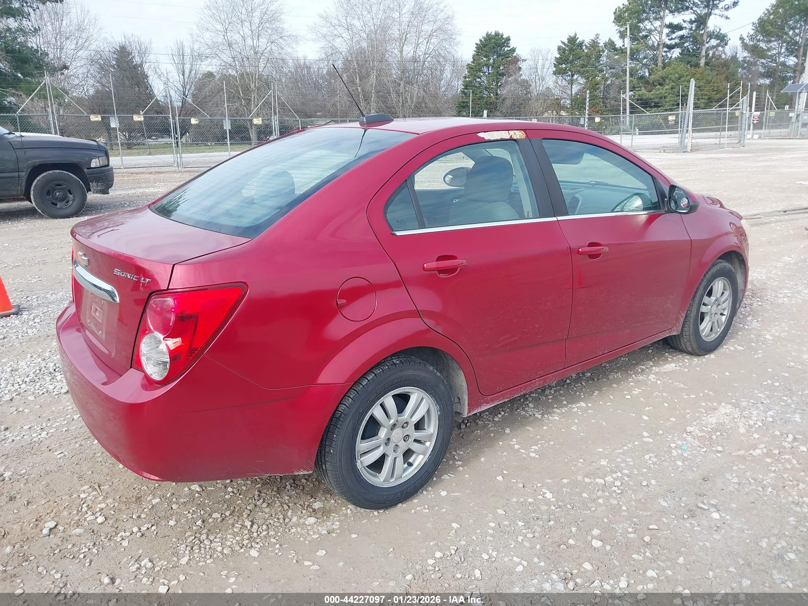 CHEVROLET SONIC image 4