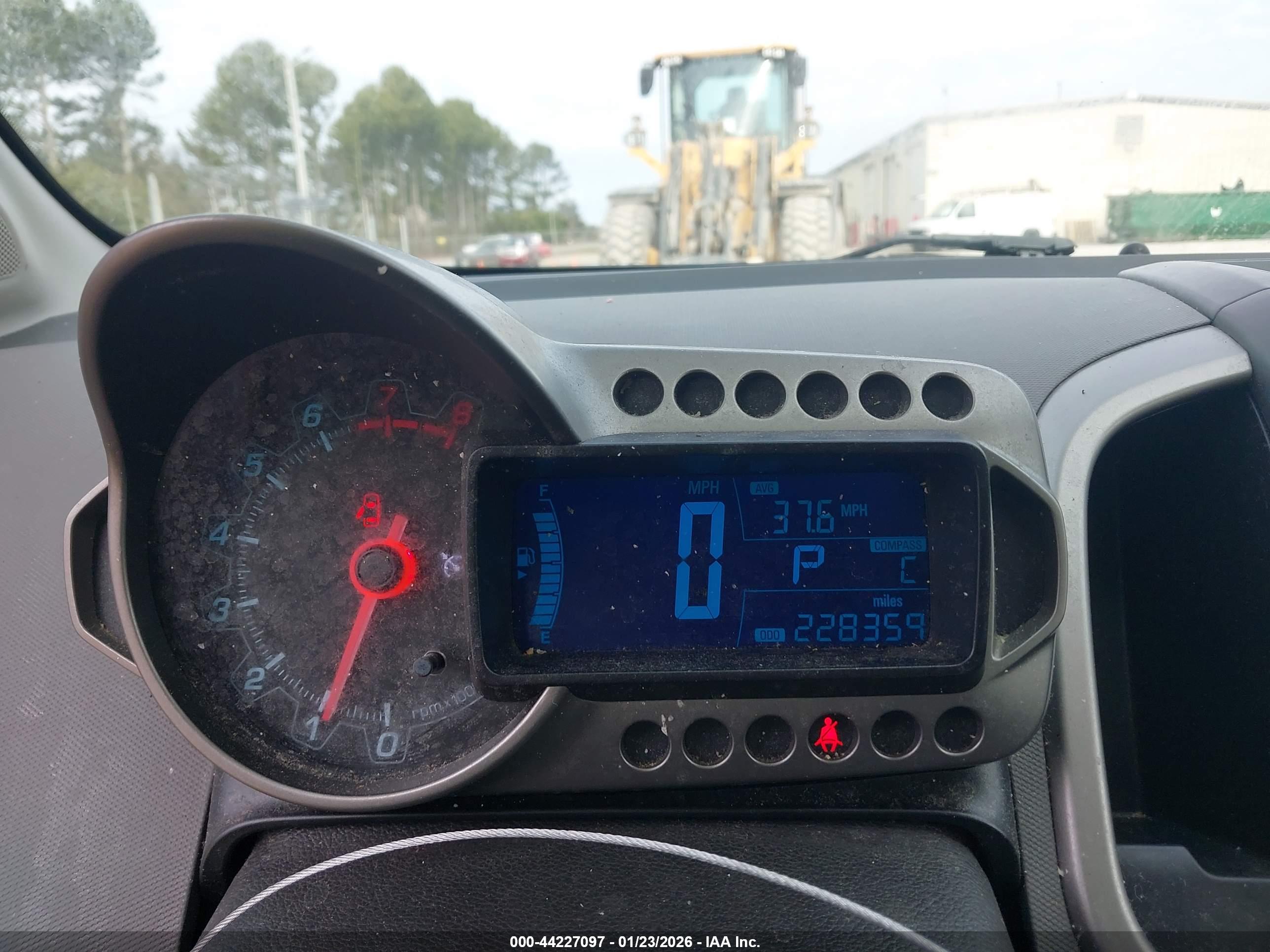 CHEVROLET SONIC image 7