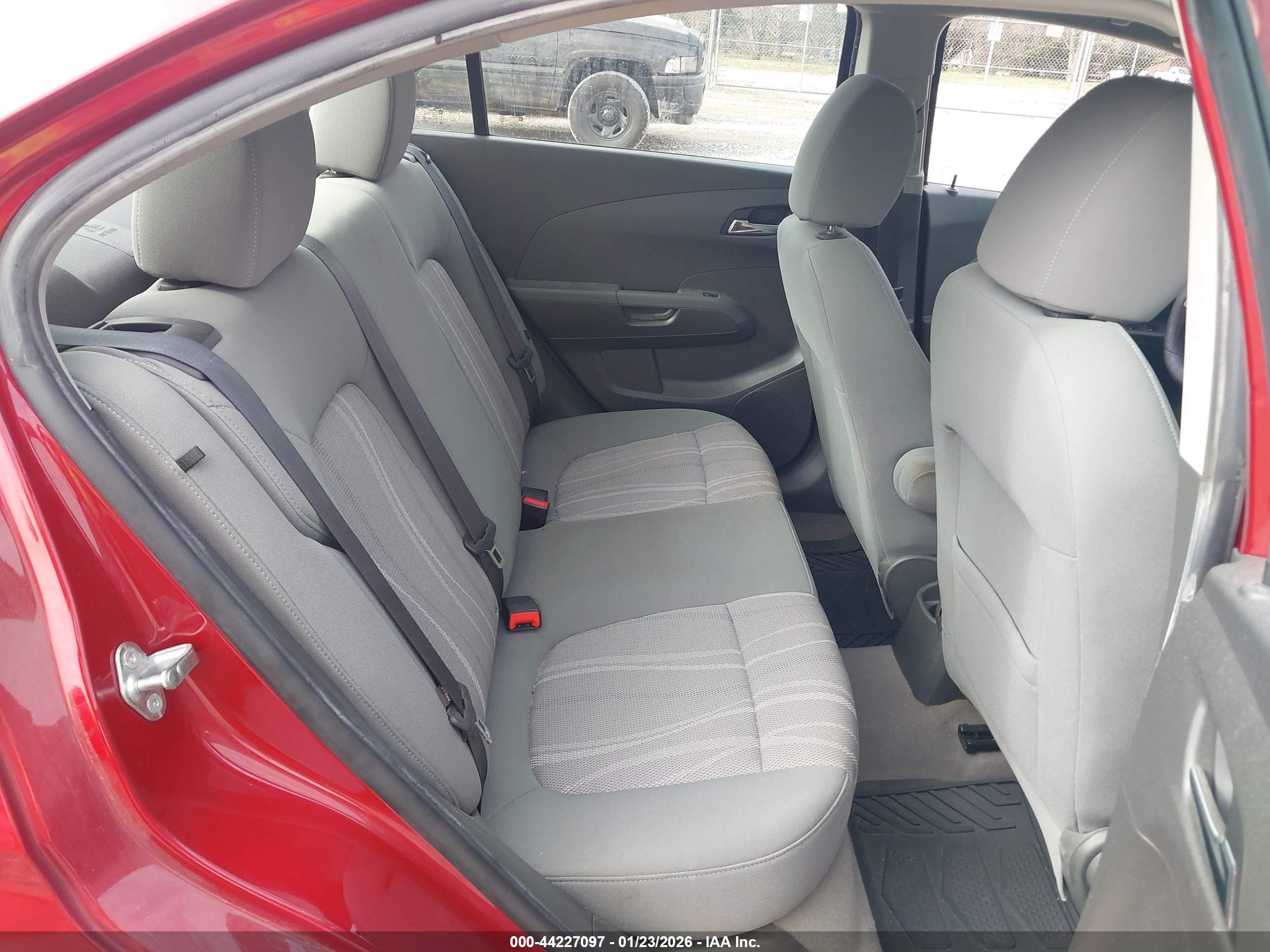 CHEVROLET SONIC image 8
