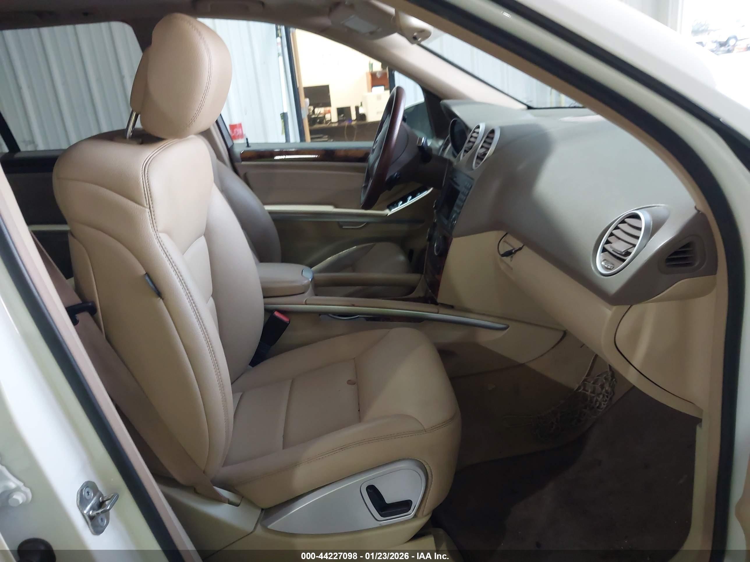 MERCEDES-BENZ ML image 5