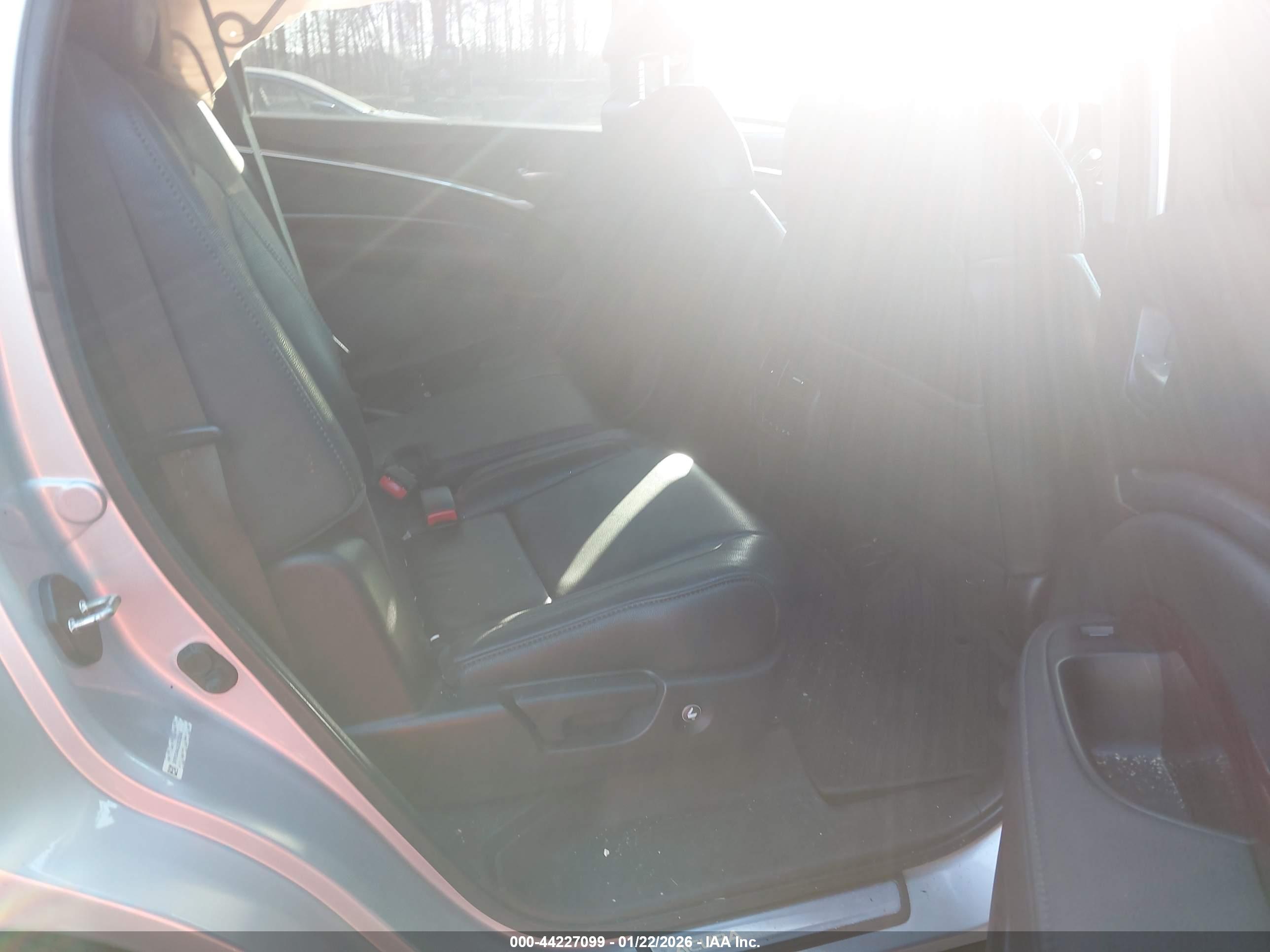 ACURA MDX image 8