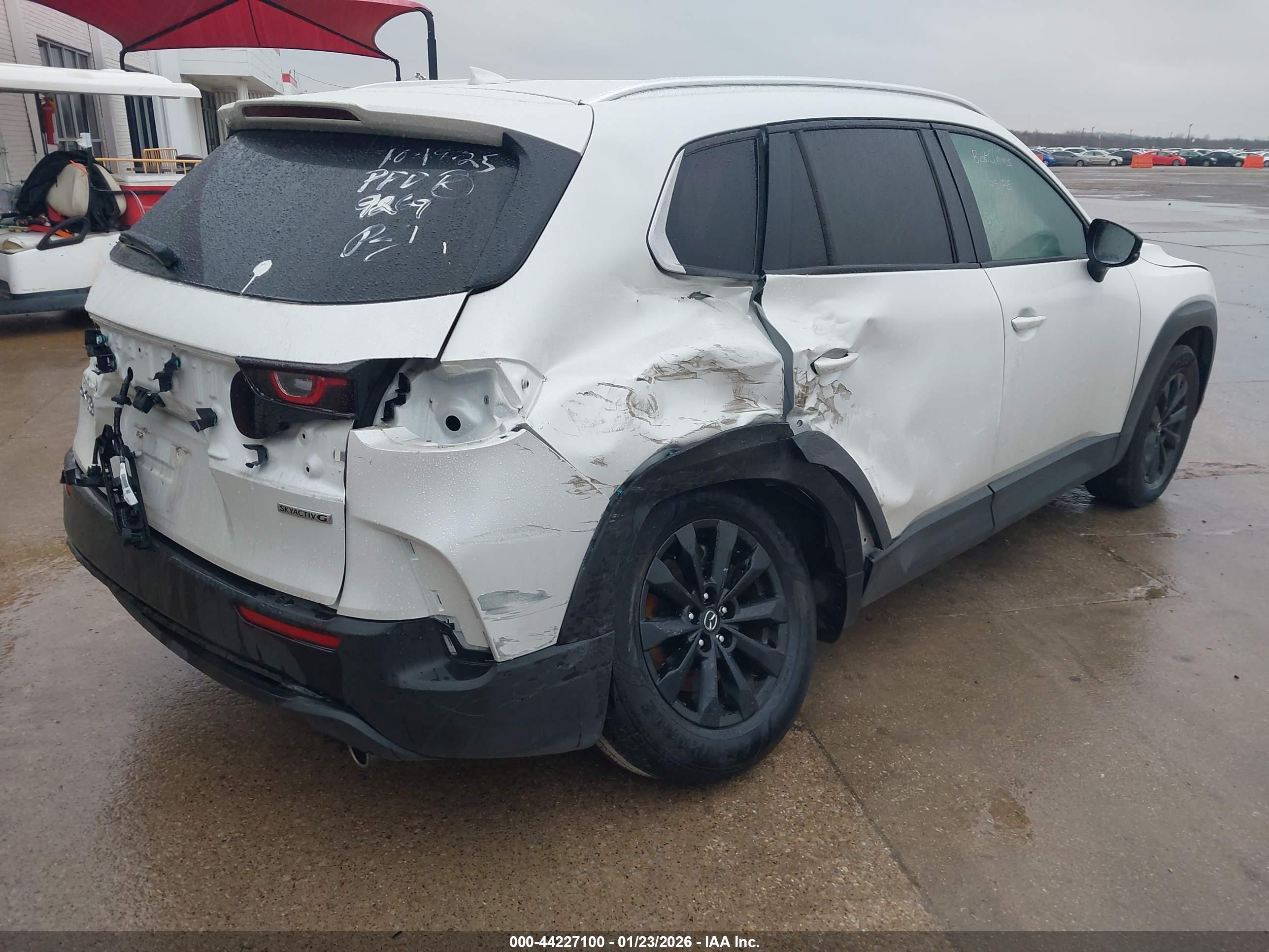 MAZDA CX-50 image 4