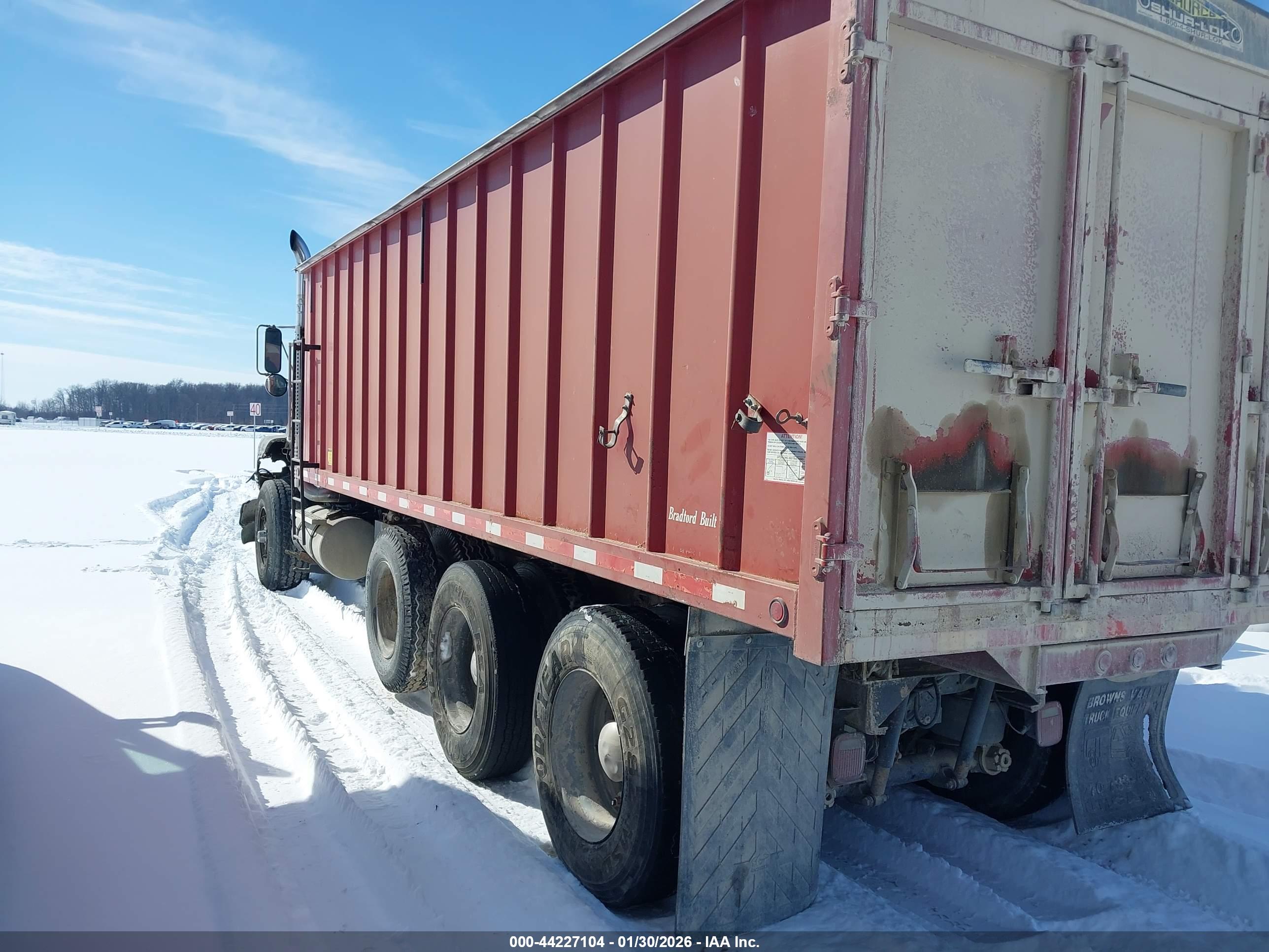 FORD L-SERIES image 3