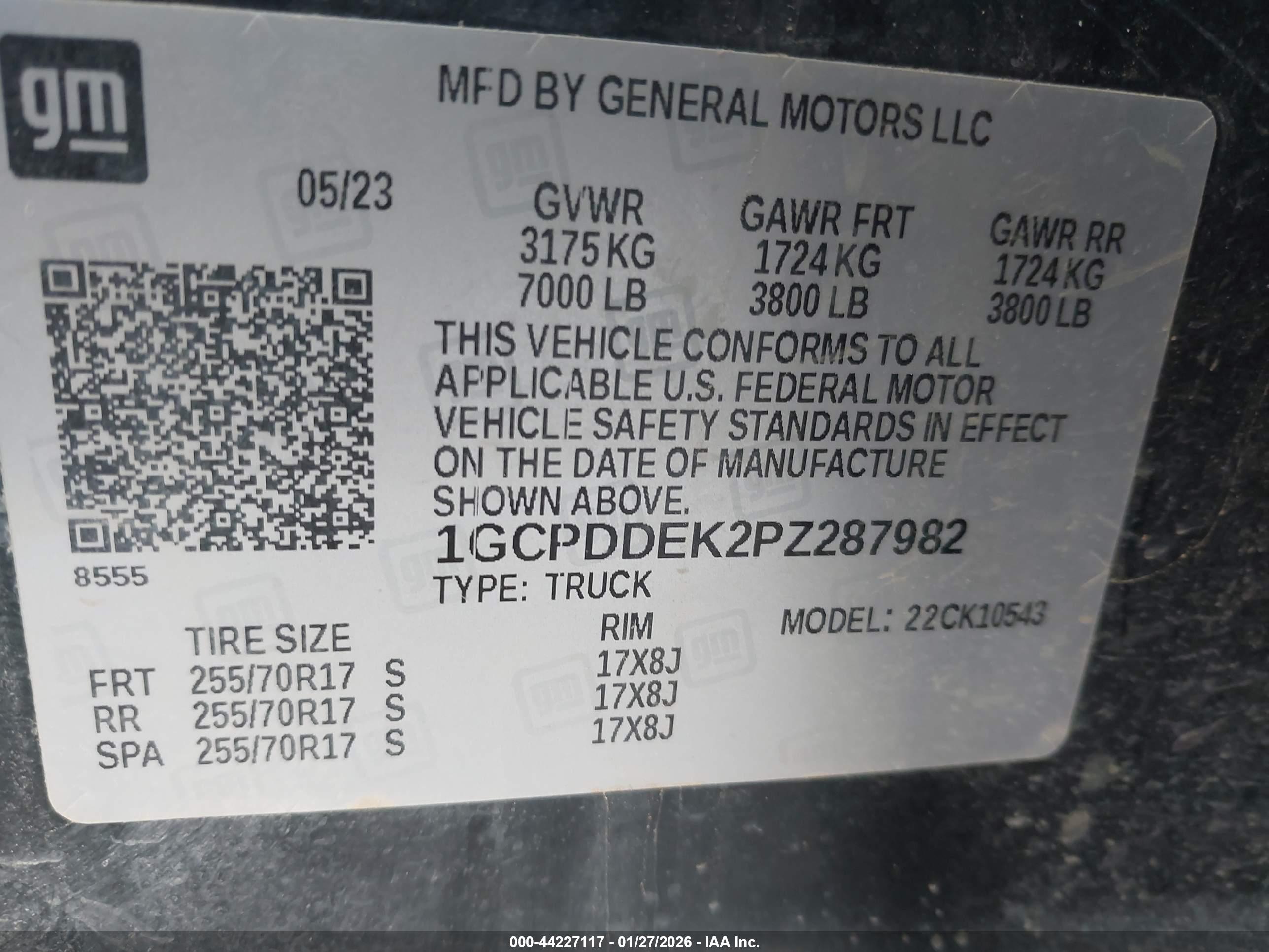 CHEVROLET SILVERADO image 9