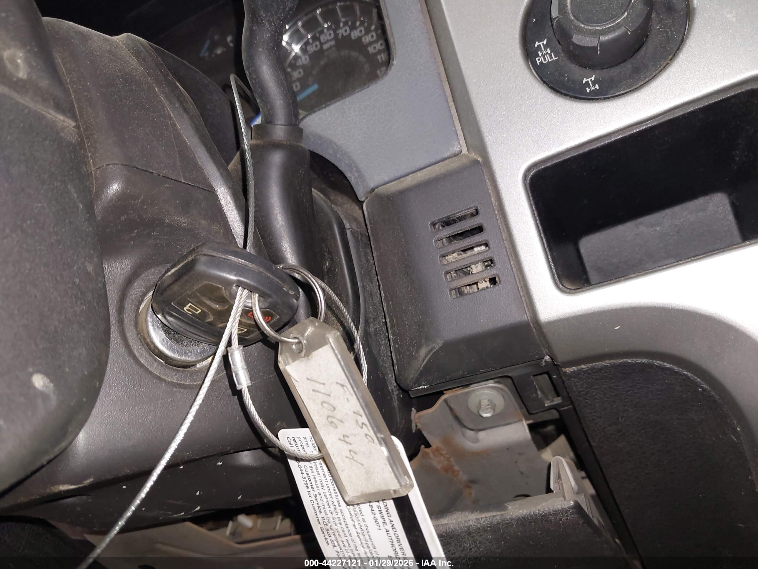 FORD F-150 image 11