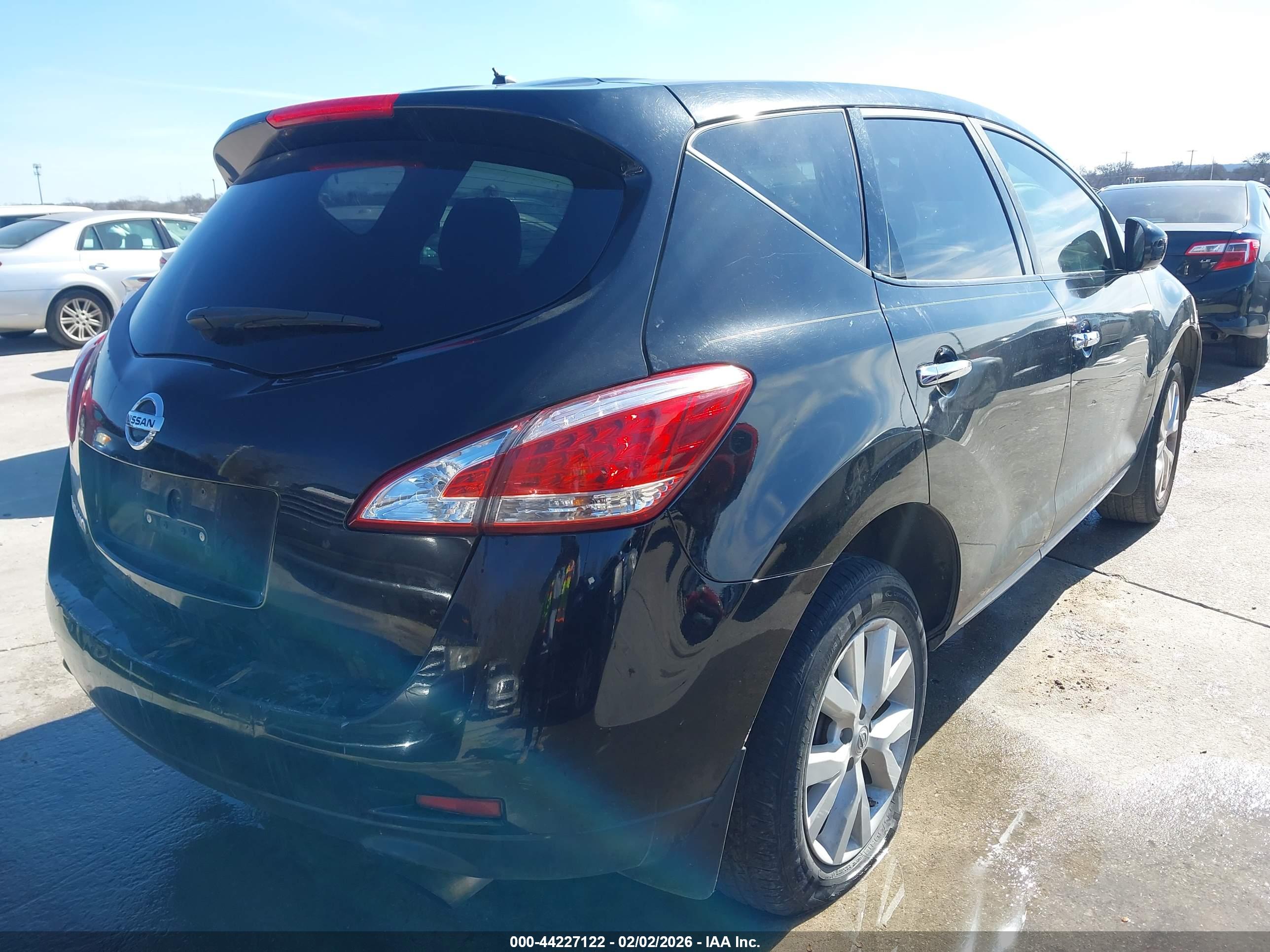 NISSAN MURANO image 4