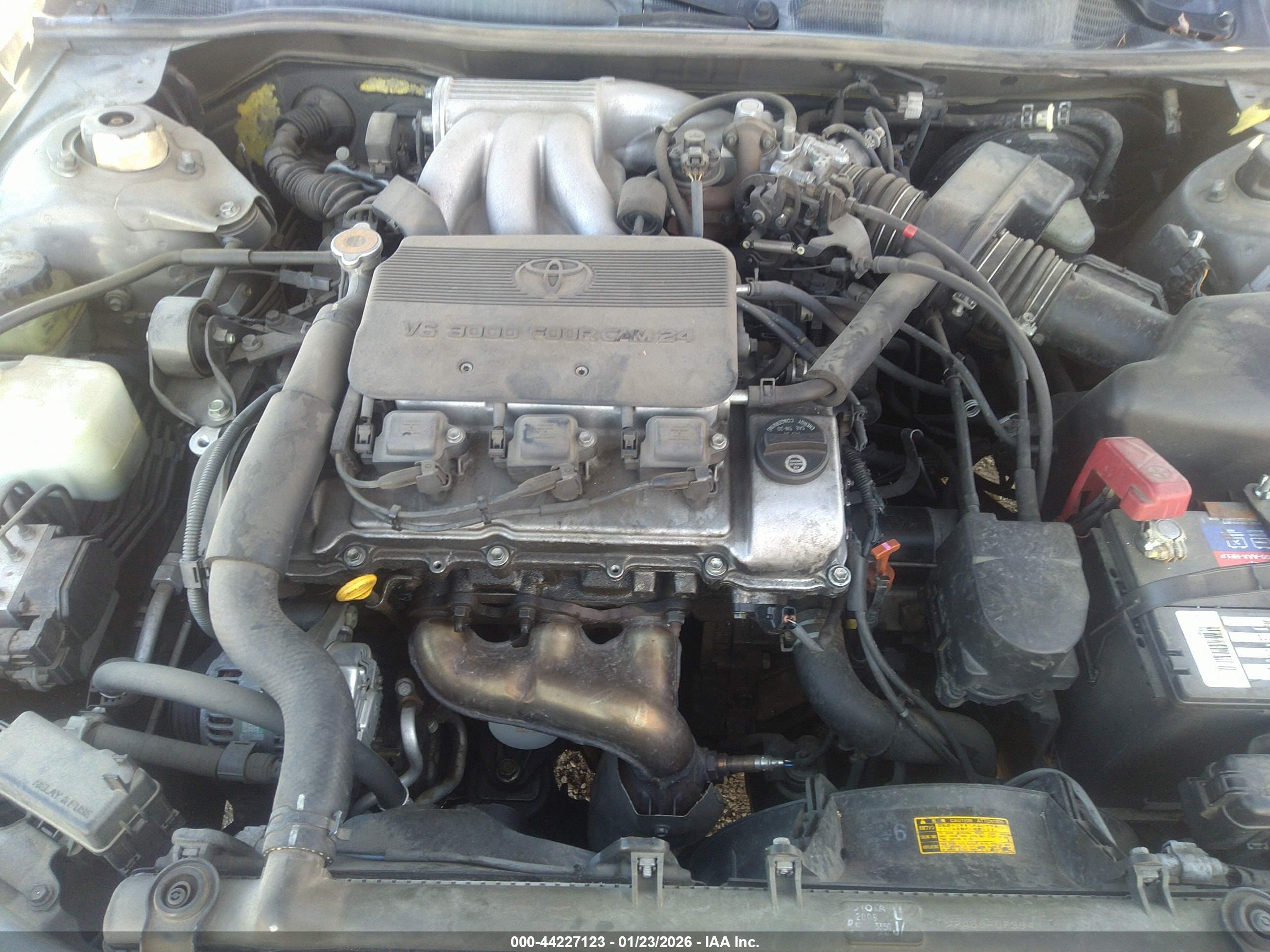 TOYOTA CAMRY image 10