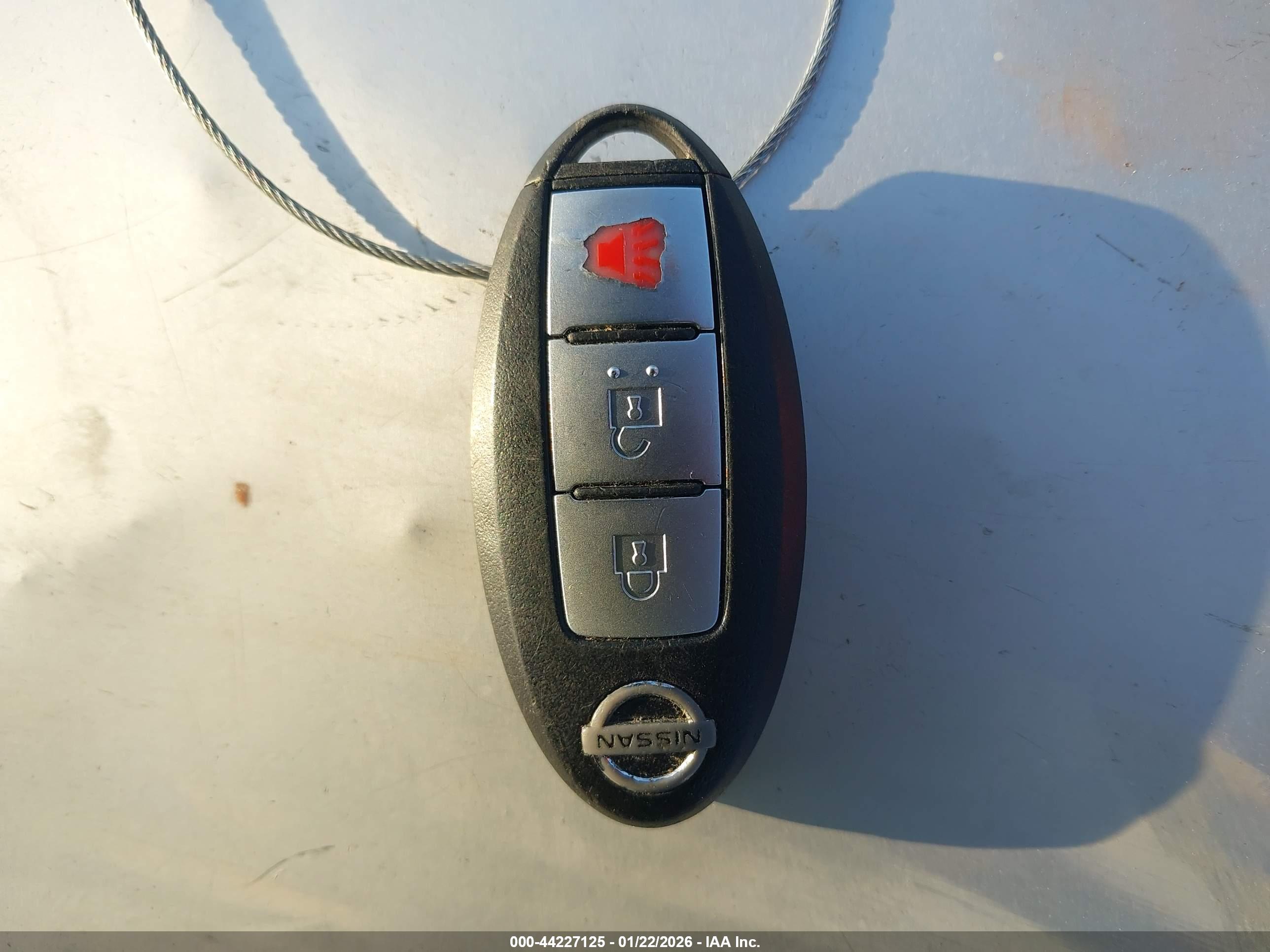 NISSAN MURANO image 11