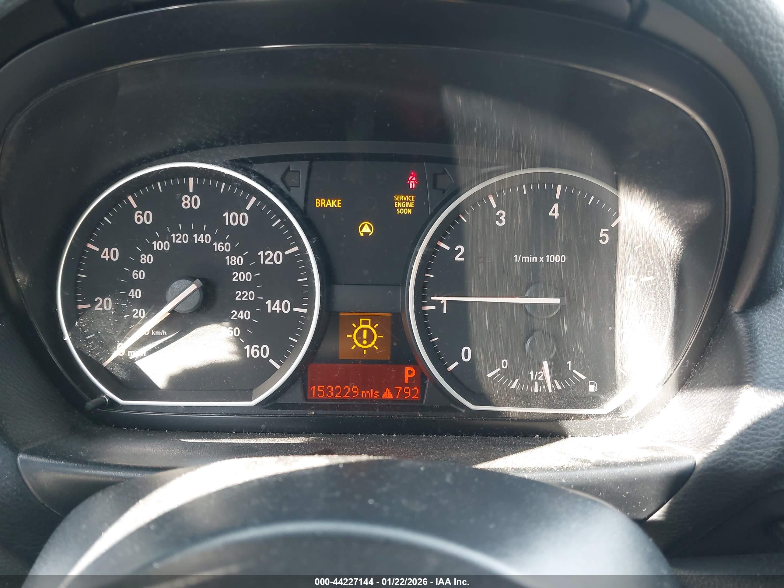 BMW 128I image 7