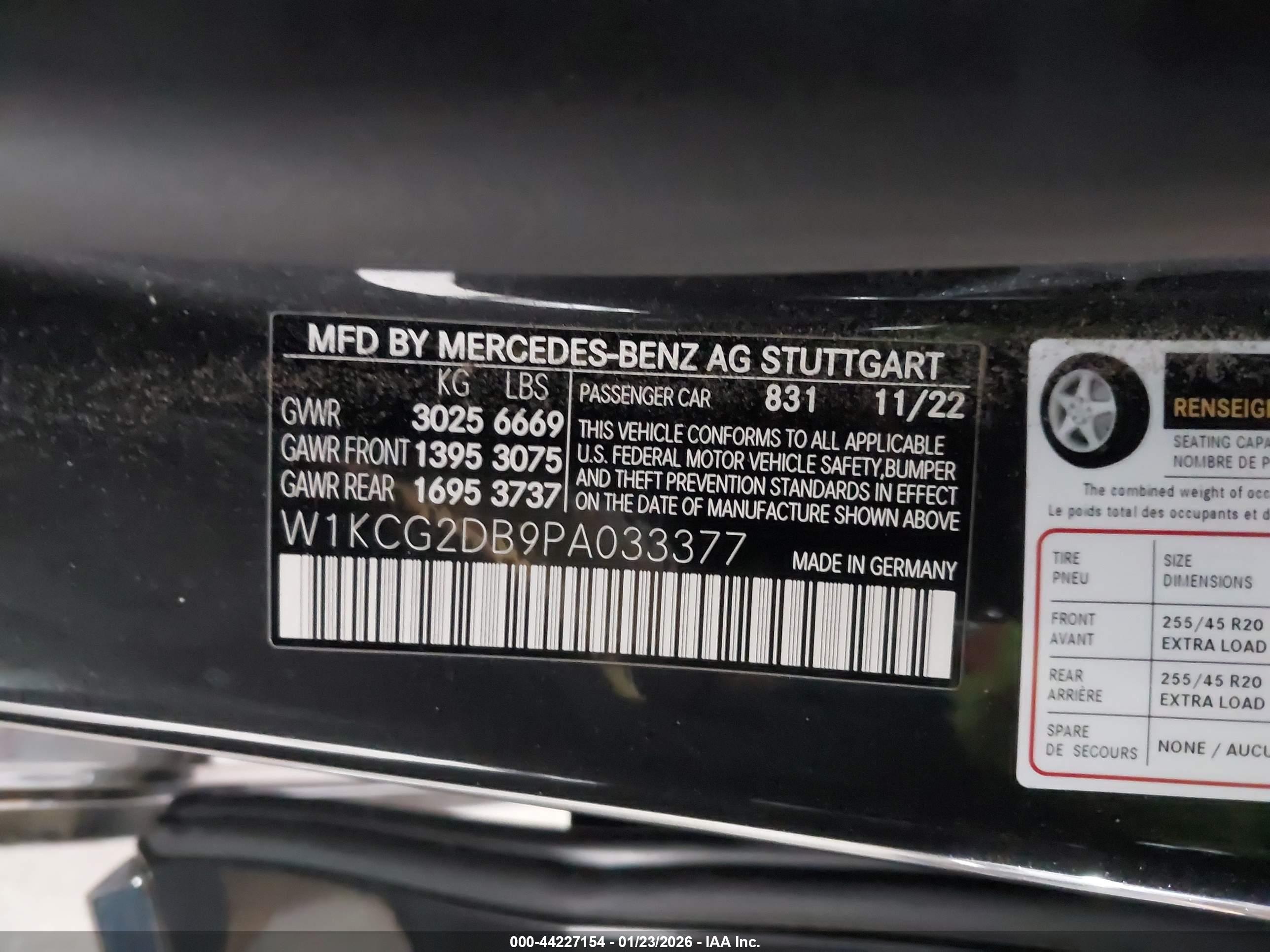 MERCEDES-BENZ EQS image 9