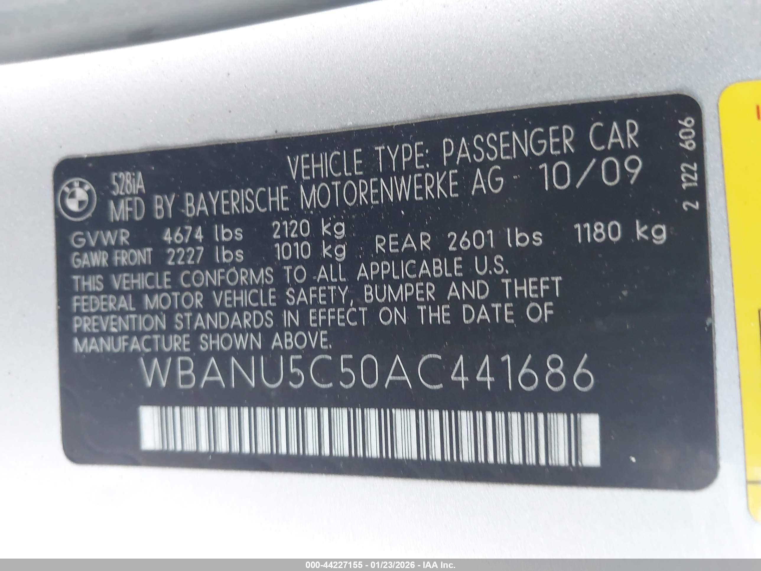 BMW 528I image 9
