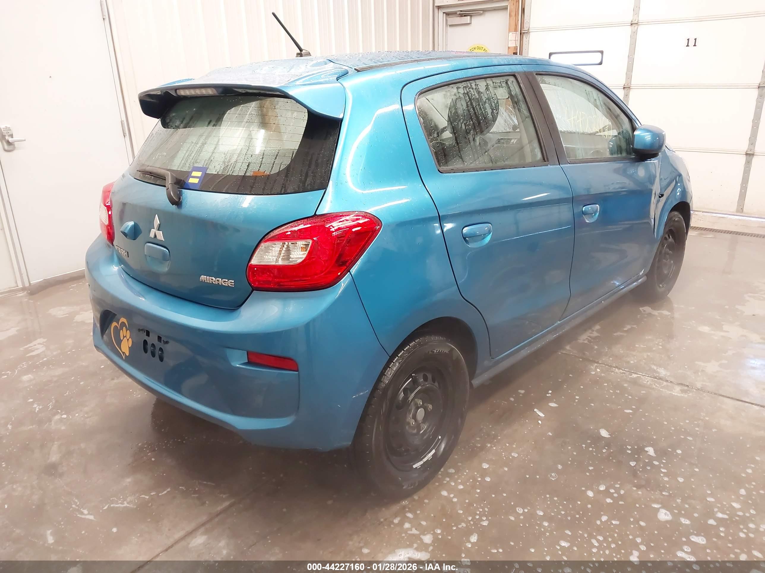 MITSUBISHI MIRAGE image 4