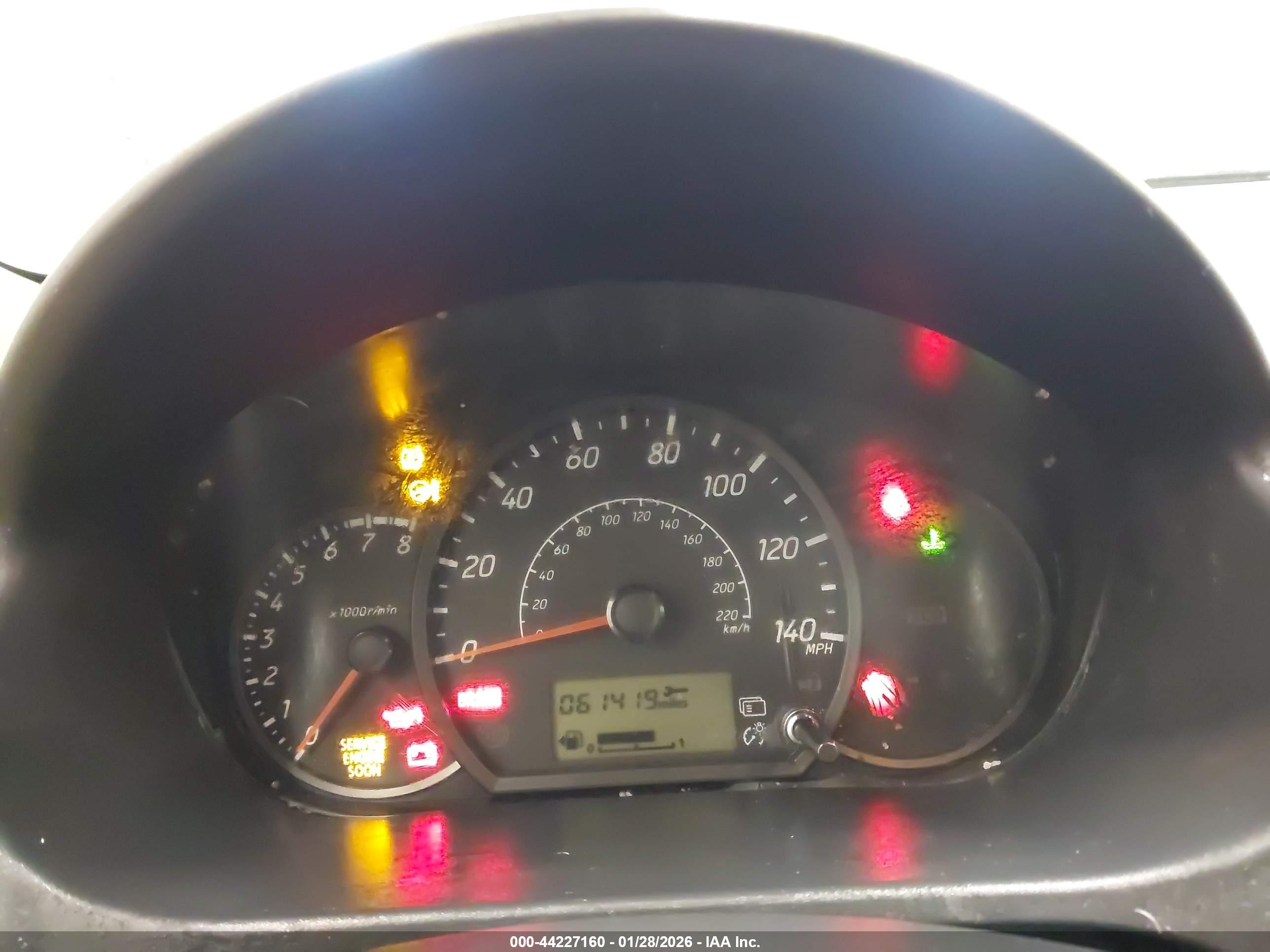 MITSUBISHI MIRAGE image 7