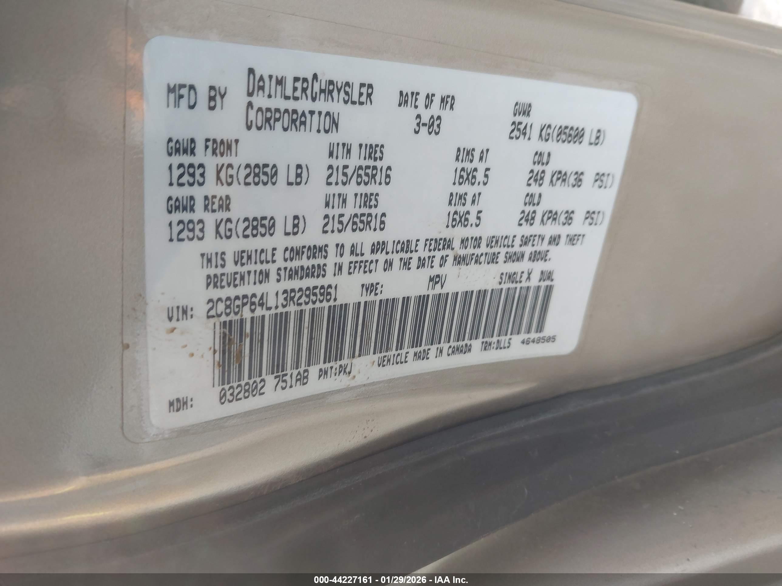 CHRYSLER TOWN image 9