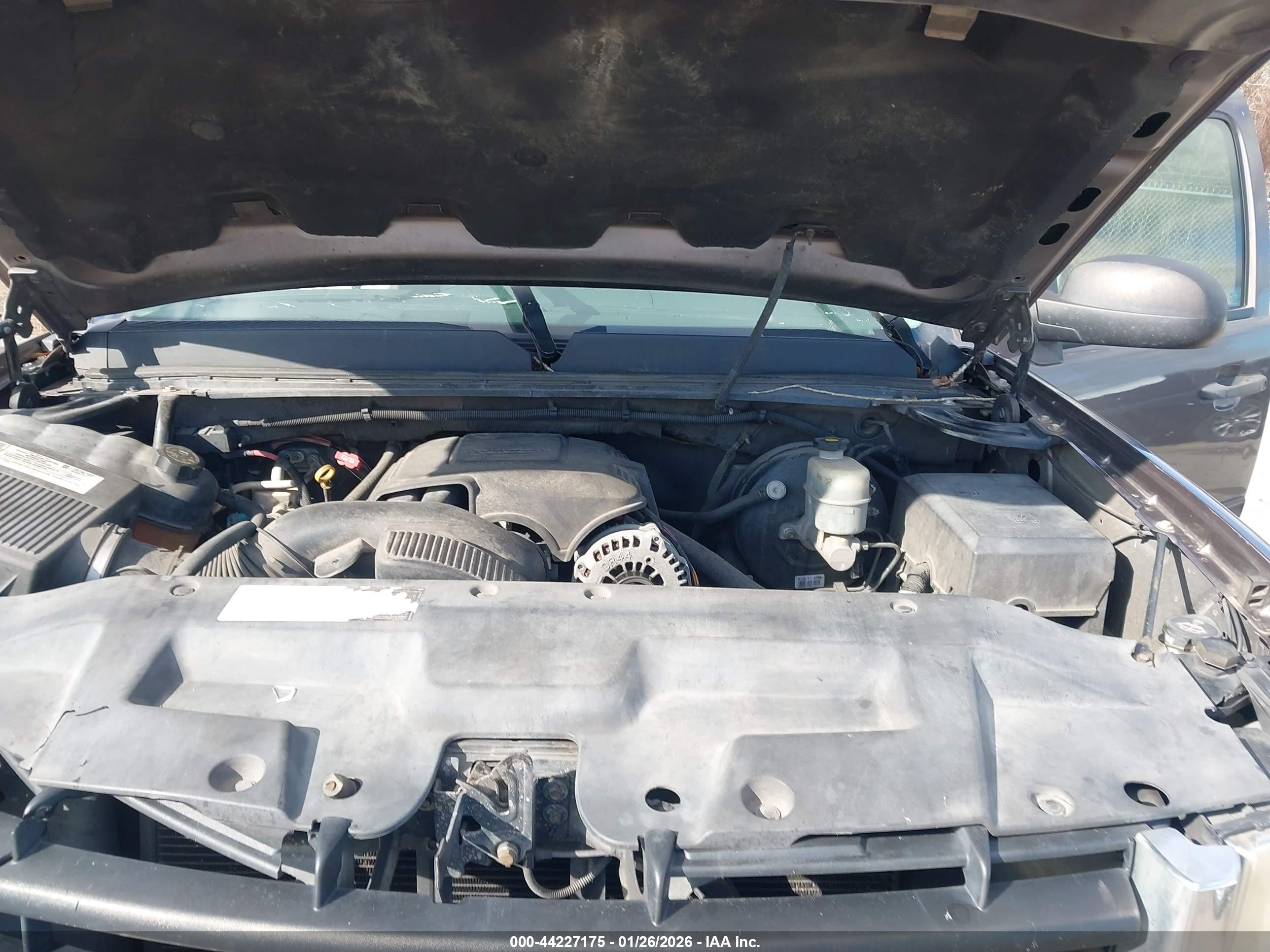 GMC SIERRA image 10