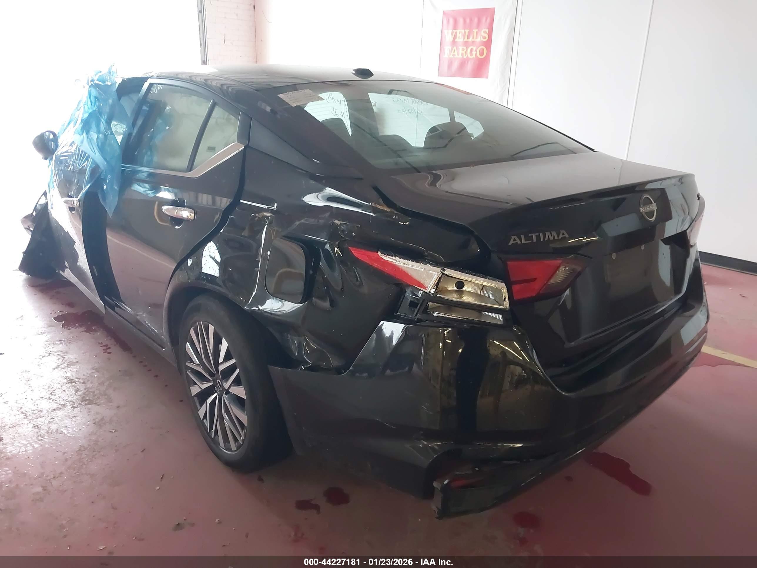 NISSAN ALTIMA image 3
