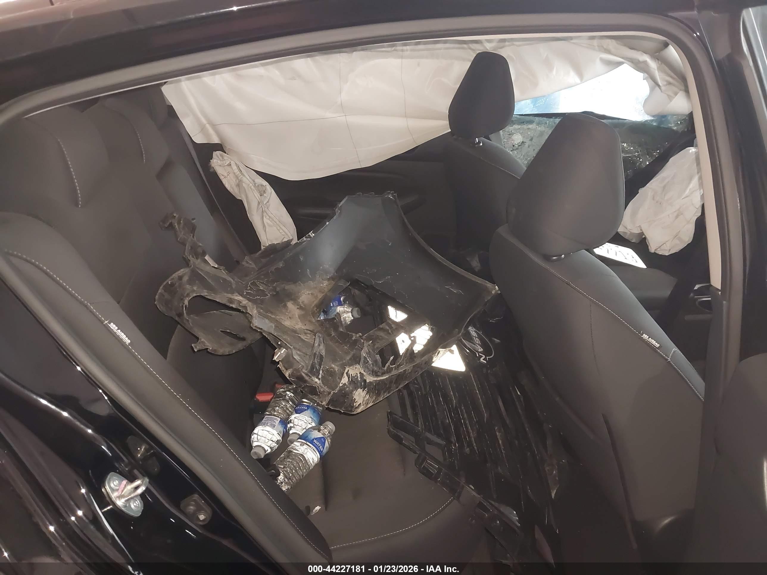 NISSAN ALTIMA image 8
